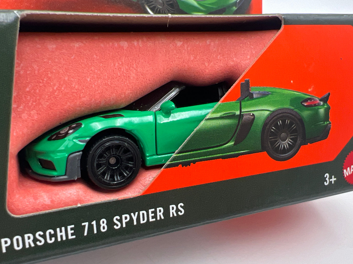 2026 Matchbox Moving Parts #27 2024 Porsche 718 Spyder RS Green