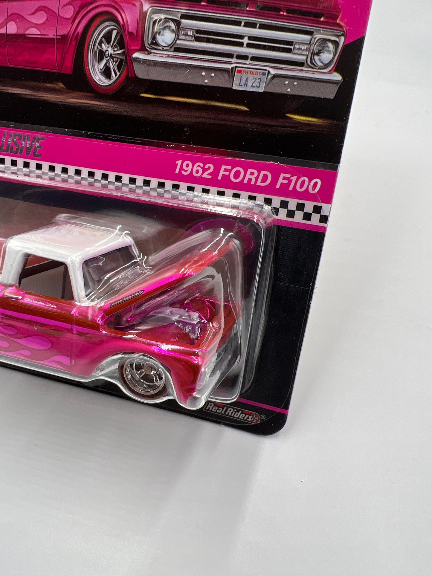 Hot Wheels RLC Club Exclusive 1962 Ford F-100 Pink W/Protector