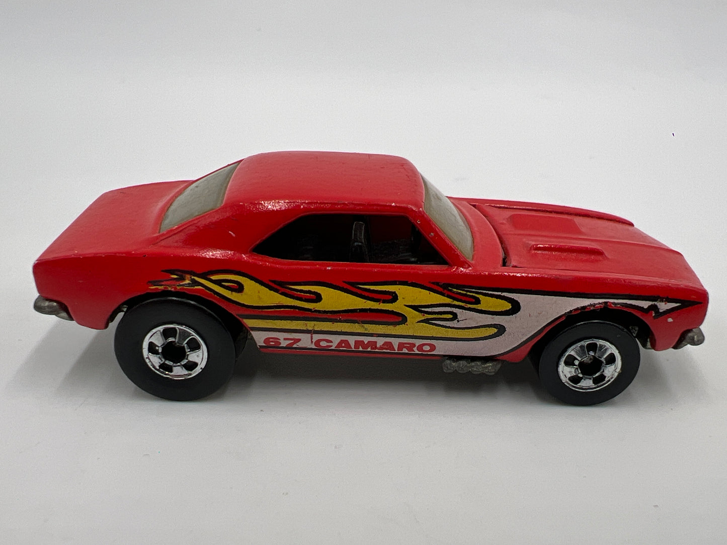 1982 Hot Wheels 1/64 Blackwall 67 Camaro Red Malaysia Base Loose