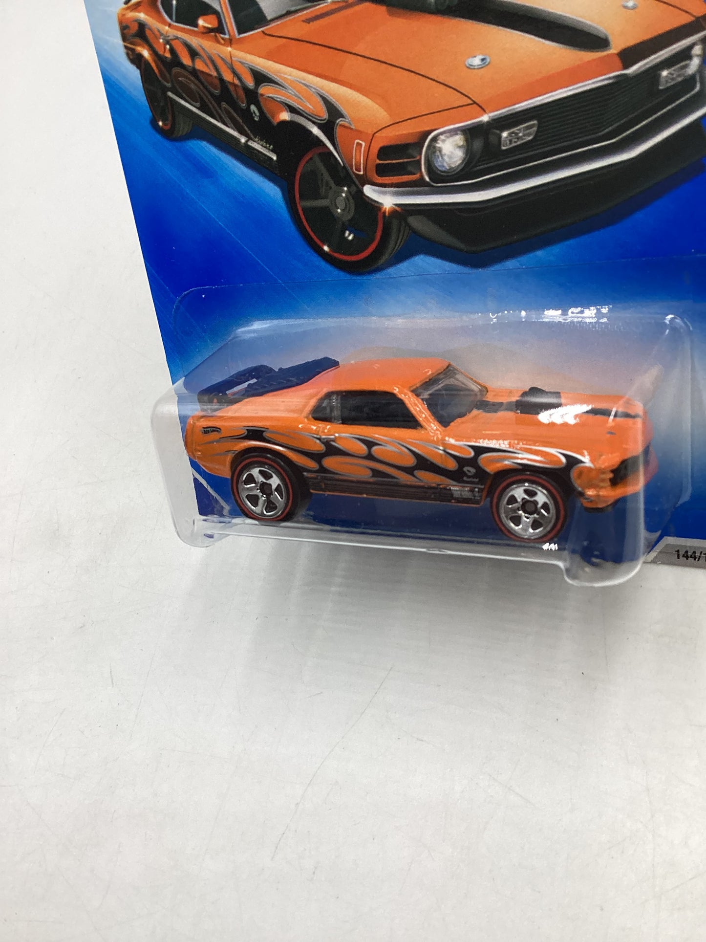 2009 Hot Wheels #144 Mustang Mach 1 Orange Walmart Exclusive 238E