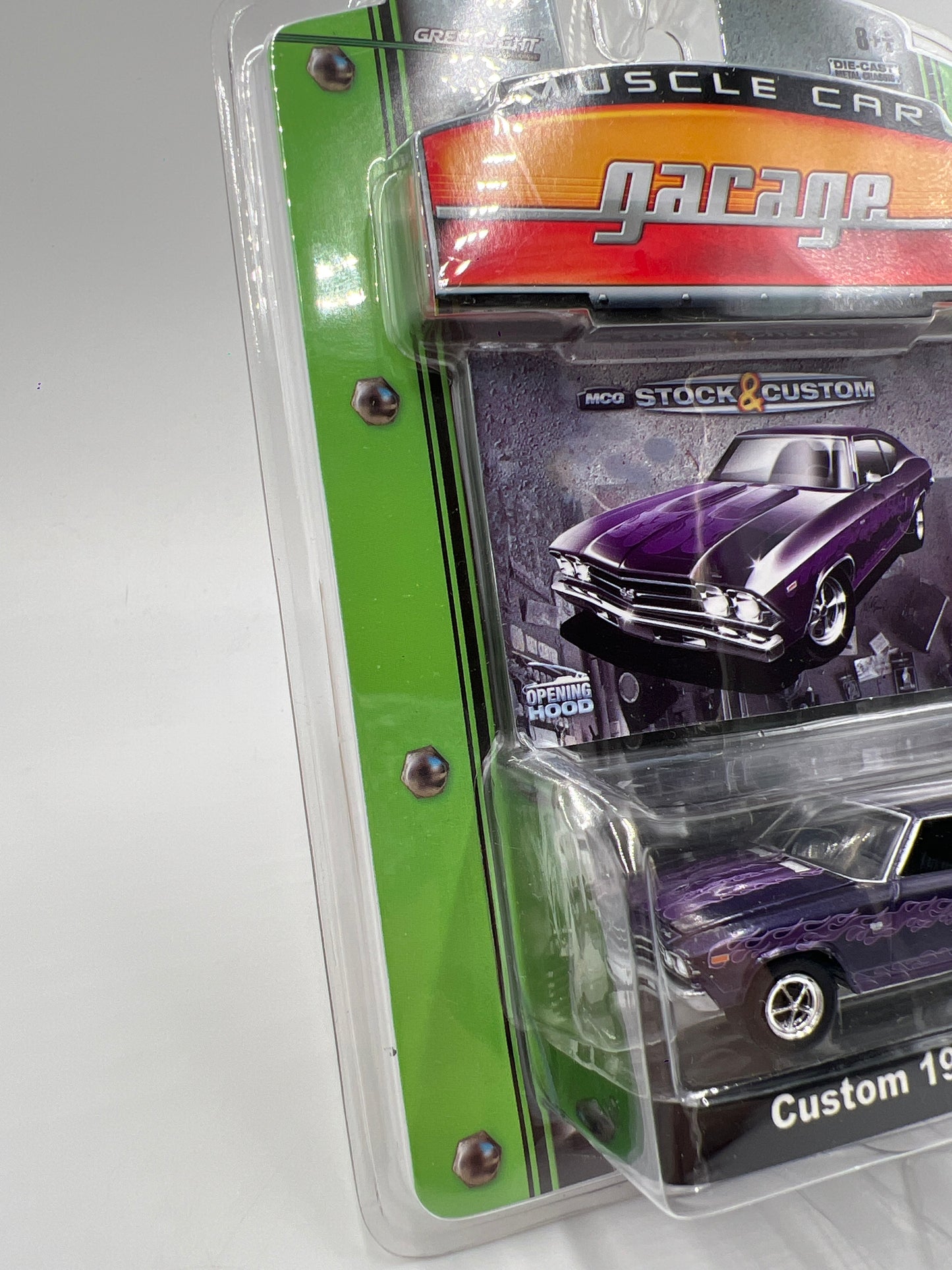 Greenlight Muscle Car Garage Series 6 Custom 1969 Chevy Yenko Chevelle Purple 176E