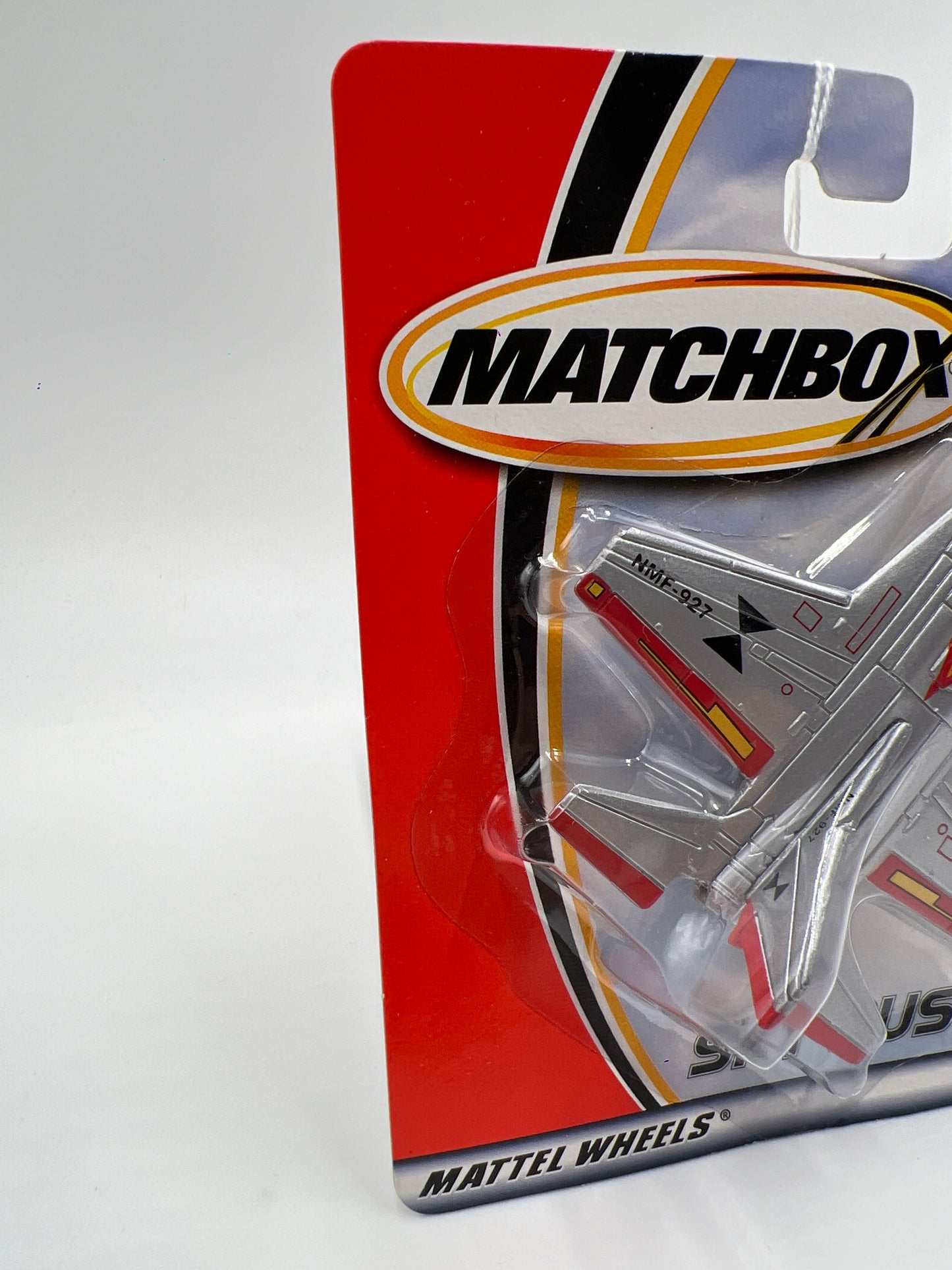 Matchbox Sky Busters Stealth Fighter NMF-927 Silver/Red OO7