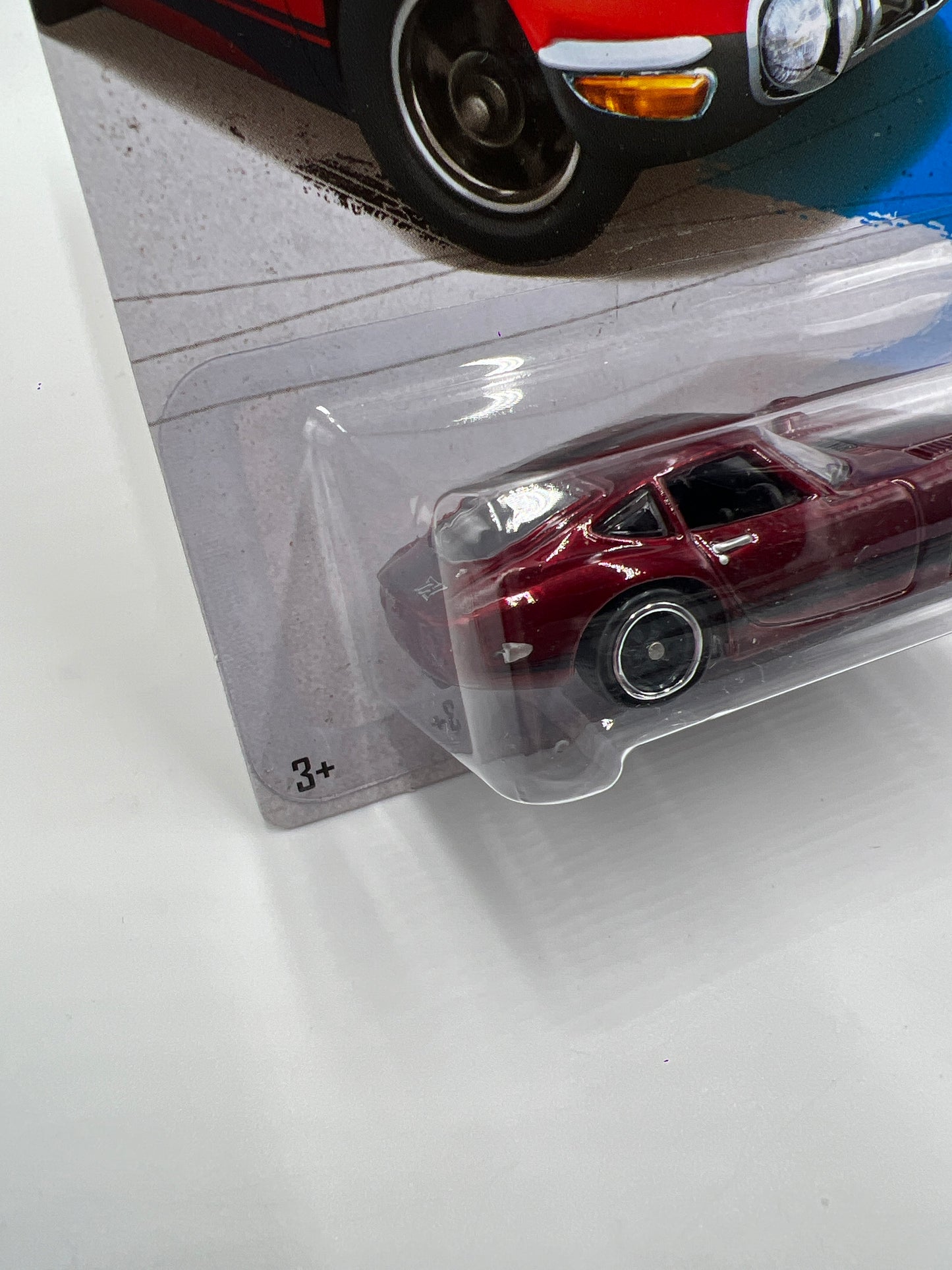 2013 Hot Wheels Super Treasure Hunt #176 Toyota 2000 GT Red W/Protector