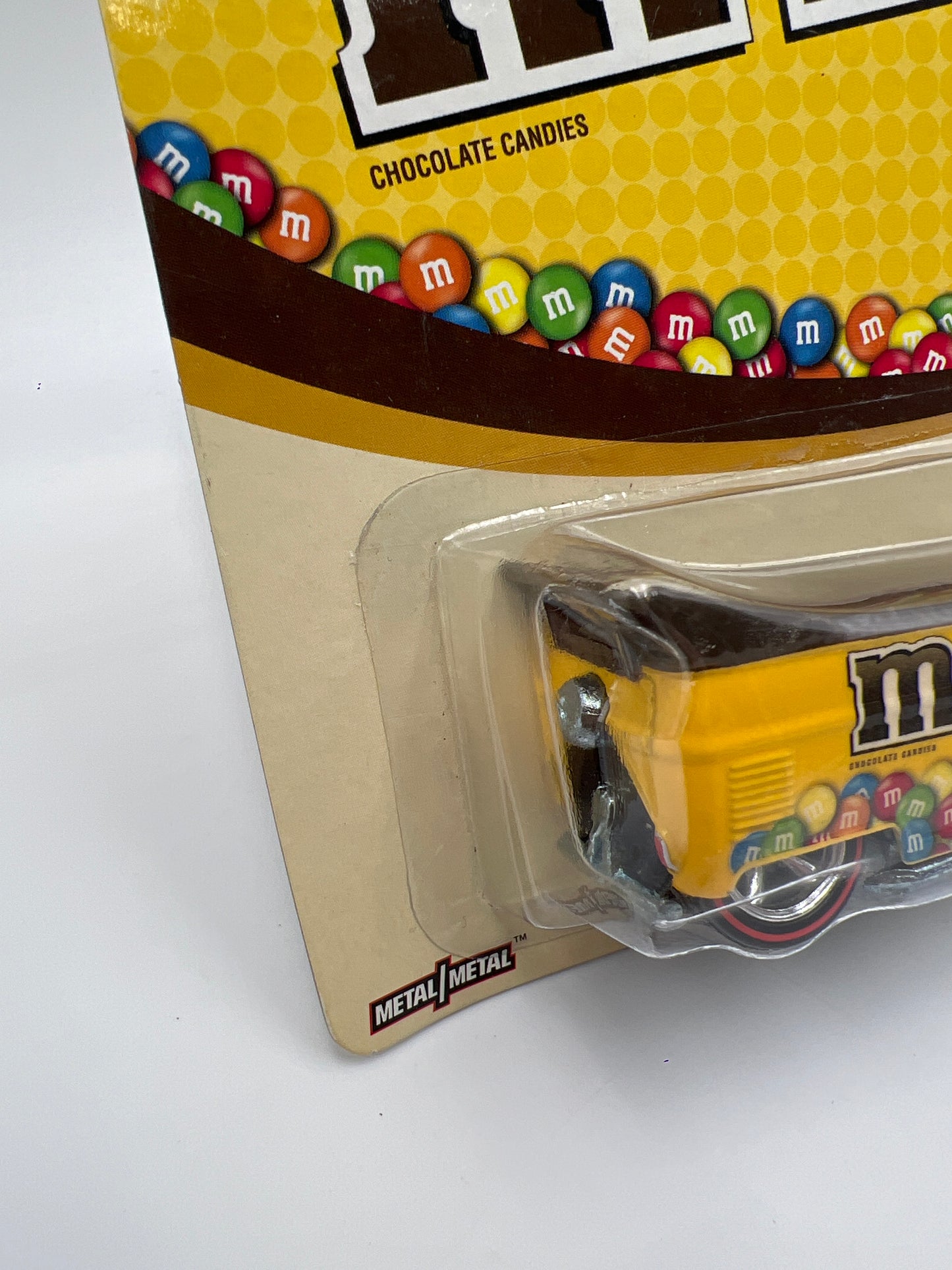 Hot Wheels Premium M&Ms Volkswagen Drag Bus W/Protector
