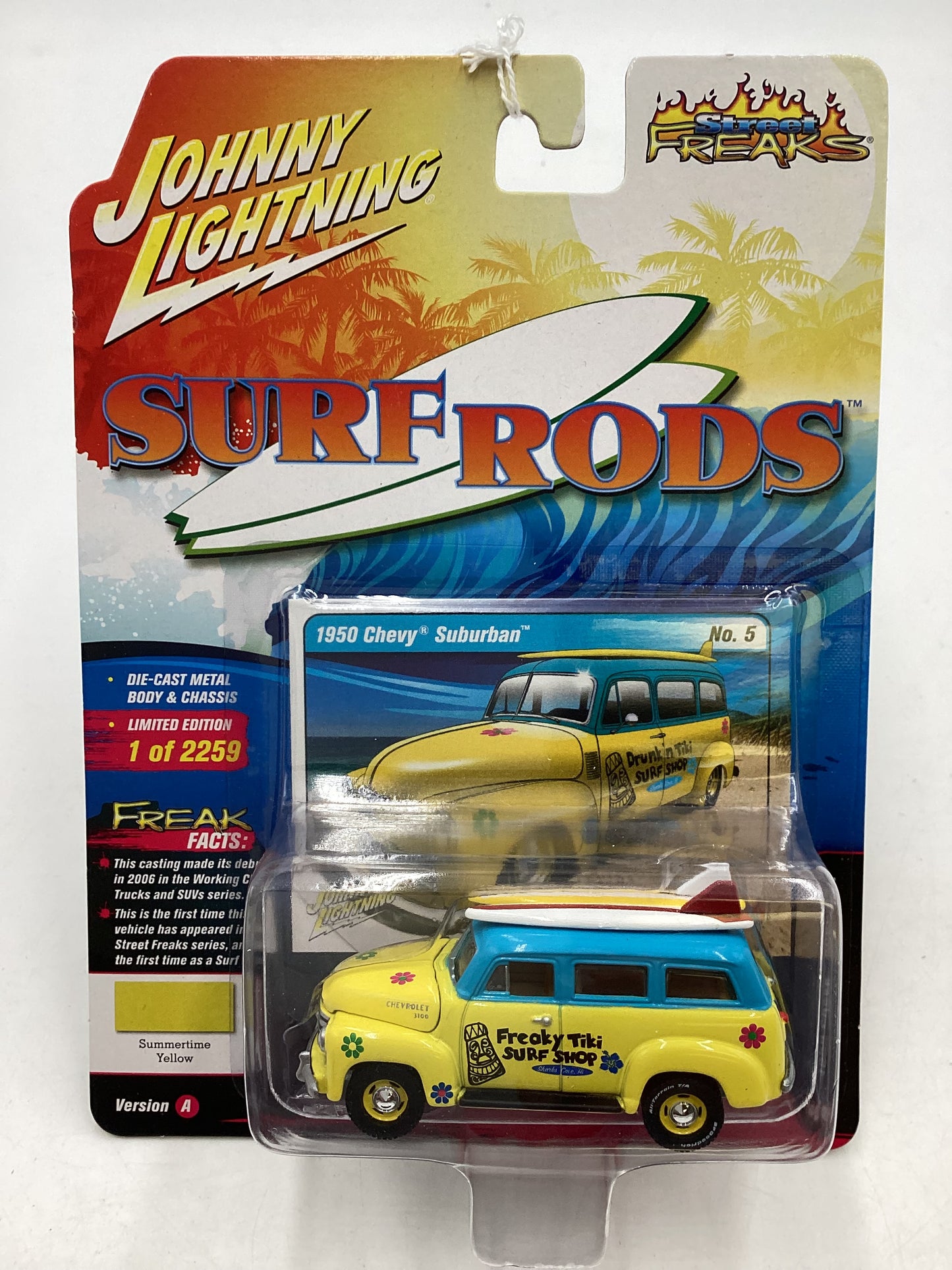 Johnny lightning Street Freaks Surf Rods 1950 Chevy Suburban 277B