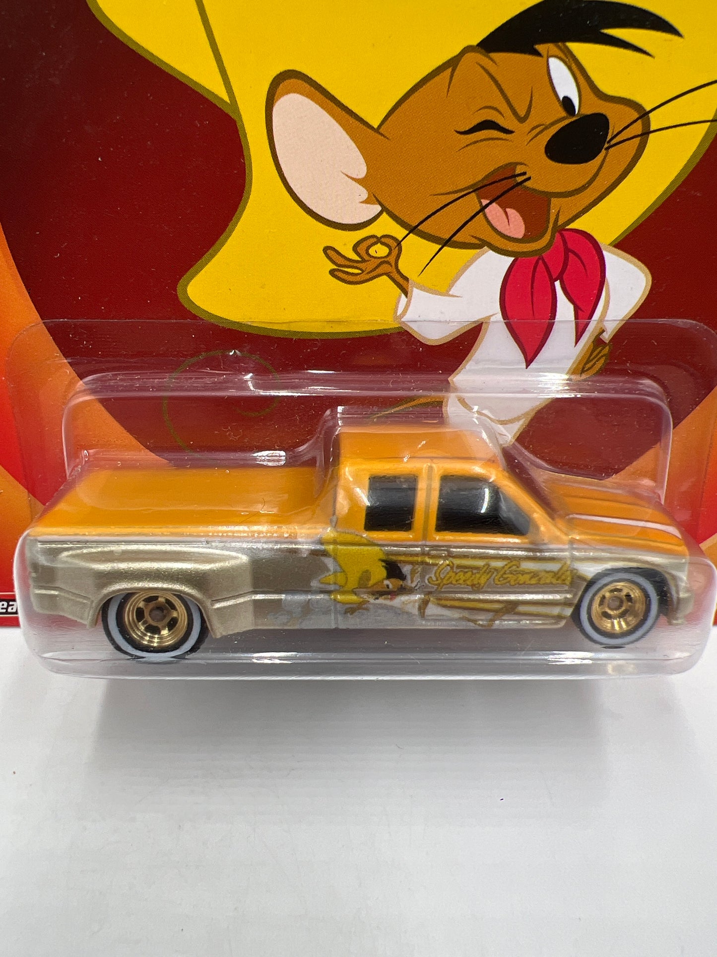 Hot Wheels Premium Looney Tunes Customized C3500 W/Protector