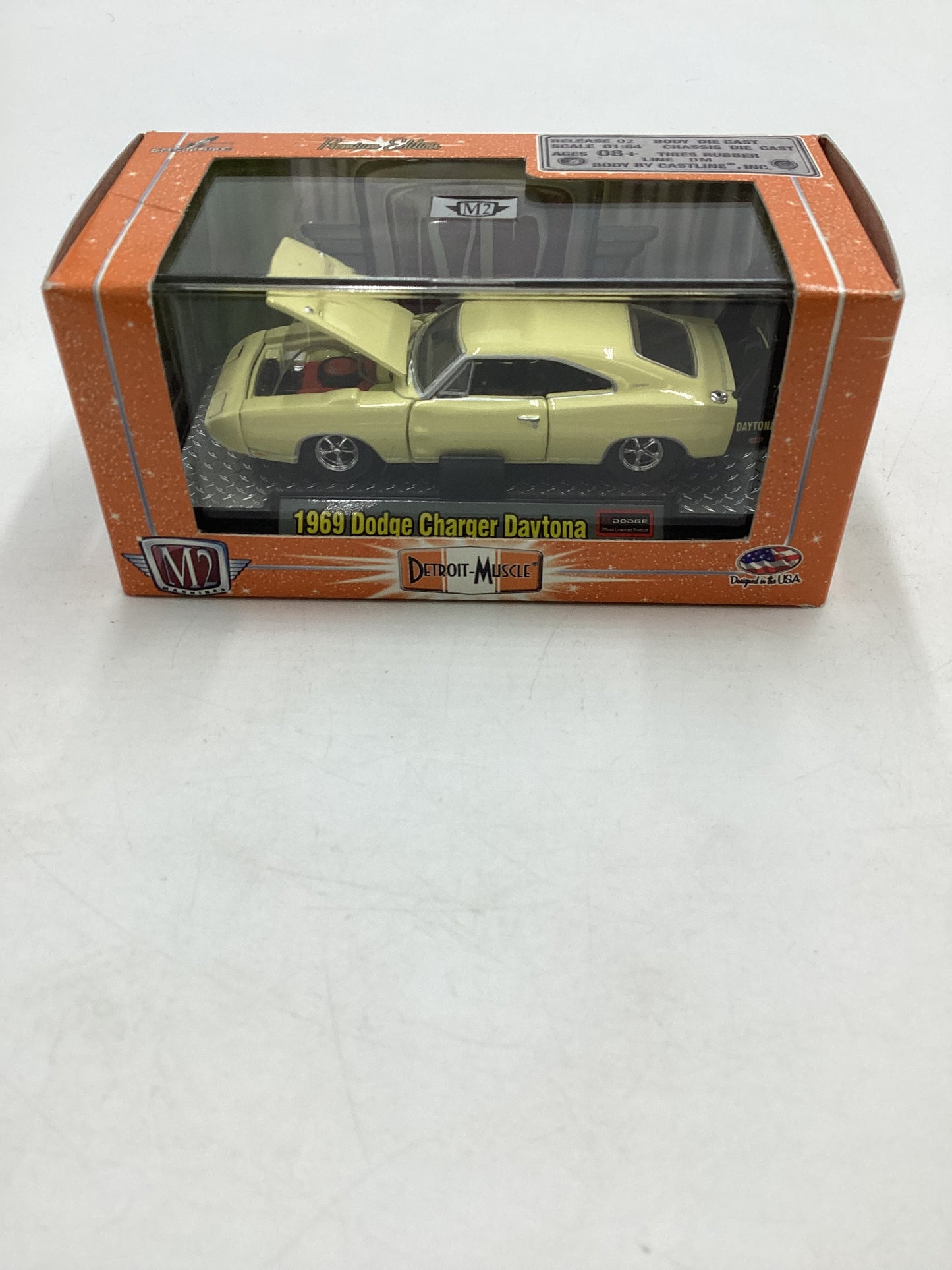 M2 Machines Premium Edition 1969 Dodge Charger Daytona Yellow 08-08