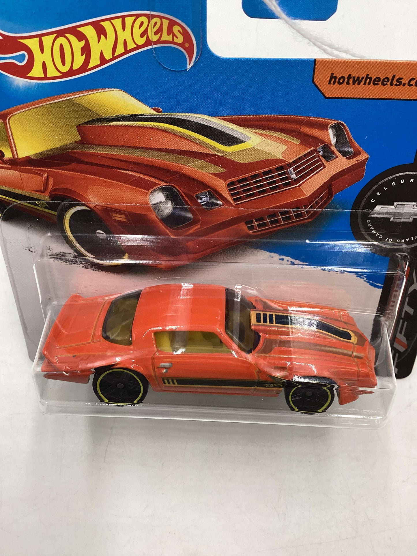 2017 Hot wheels Short Card Orange 81 Camaro 9C