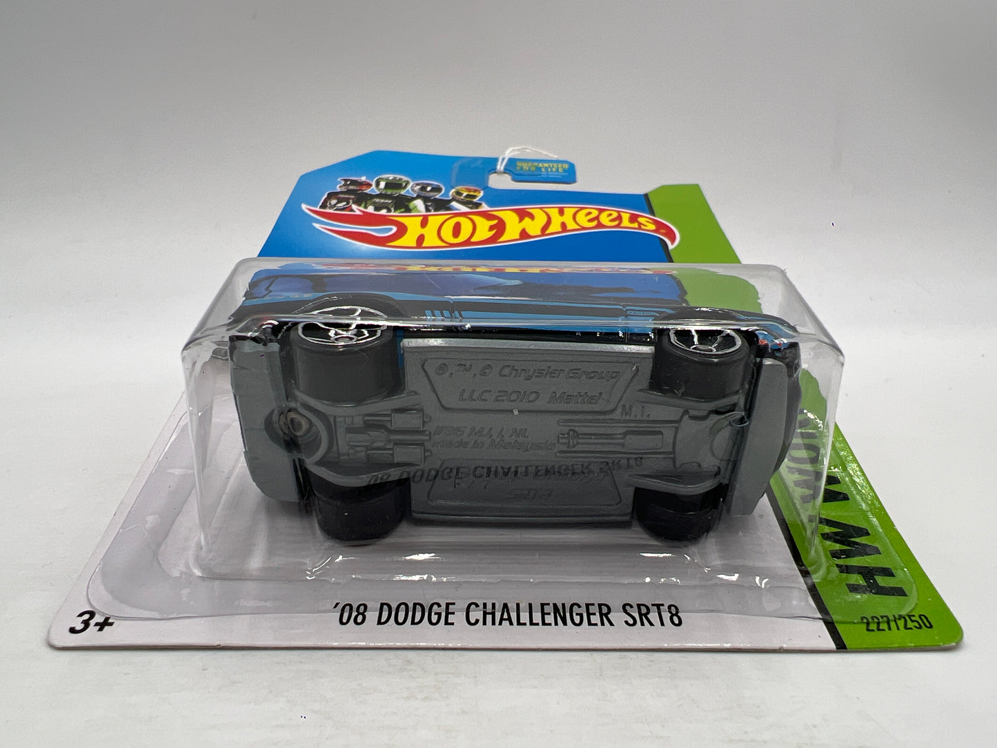 2013 Hot Wheels Kmart Exclusive #227 08 Dodge Challenger SRT8 Black 238C