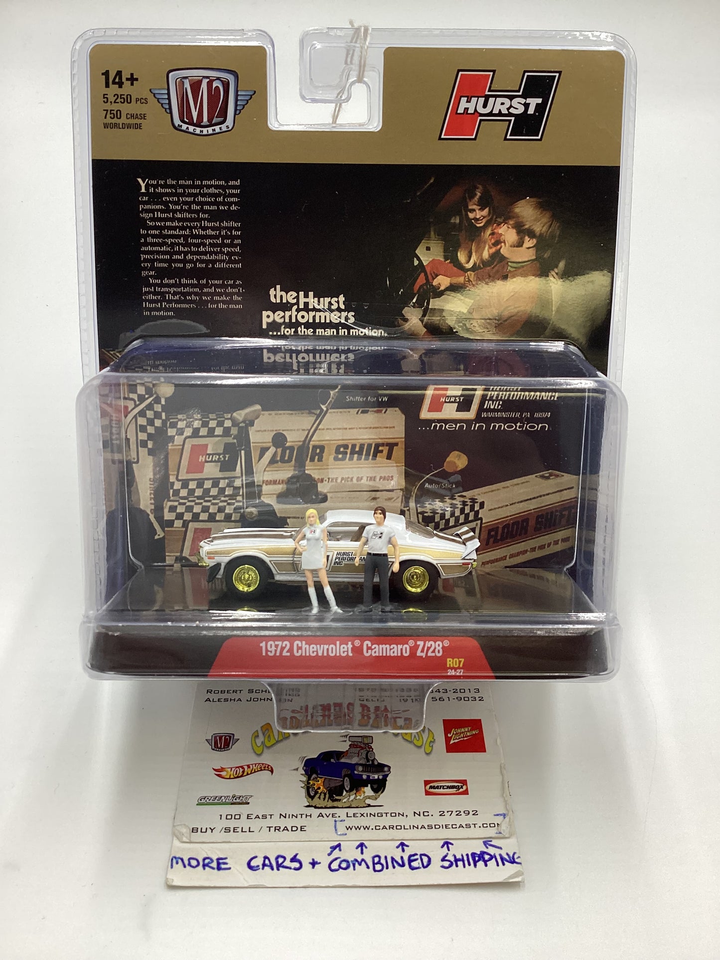 M2 Machines Diorama Hurst 1972 Chevrolet Camaro Z/28 R07 CHASE White