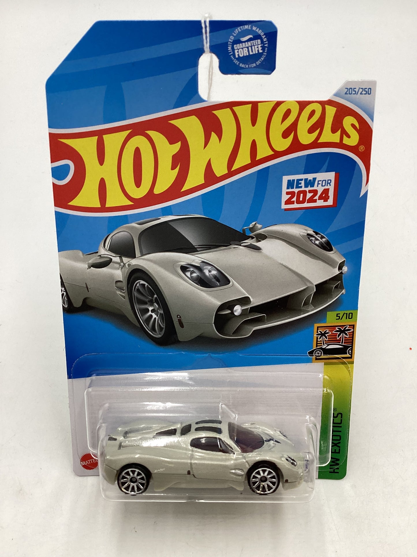 2024 Hot Wheels #205 Pagani Utopia 103H