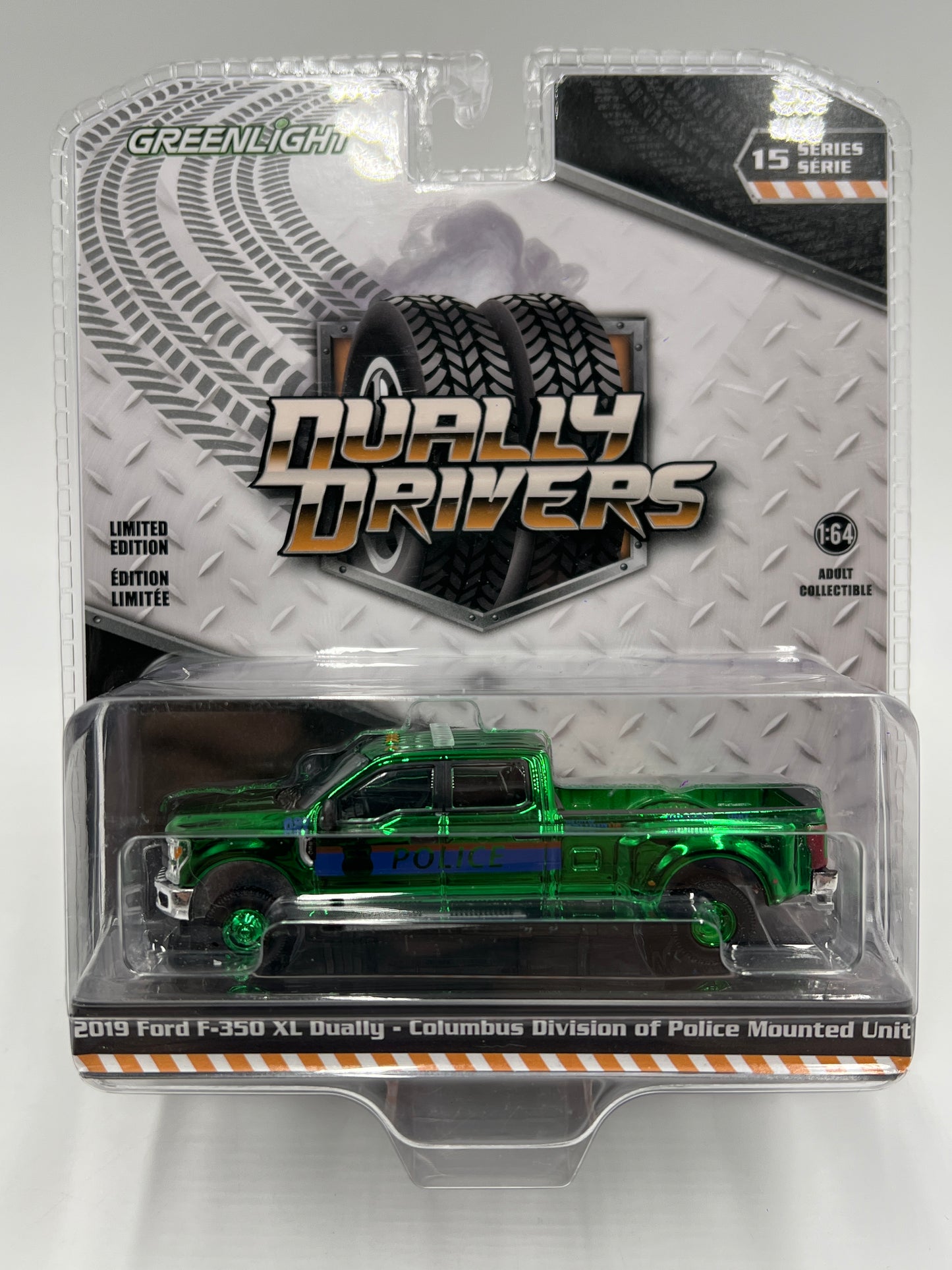 Greenlight Dually Drivers Series 15 CHASE 2019 Ford F-350 XL Dually Columbus Division of Police Mounted Unit Chrome Green