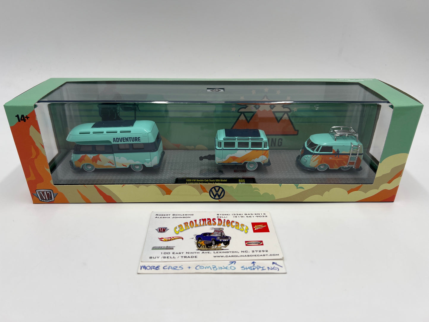 2025 M2 Machines Auto Haulers 1959 VW Double Cab Truck USA Model & 1960 VW Delivery Van & Trailer R85