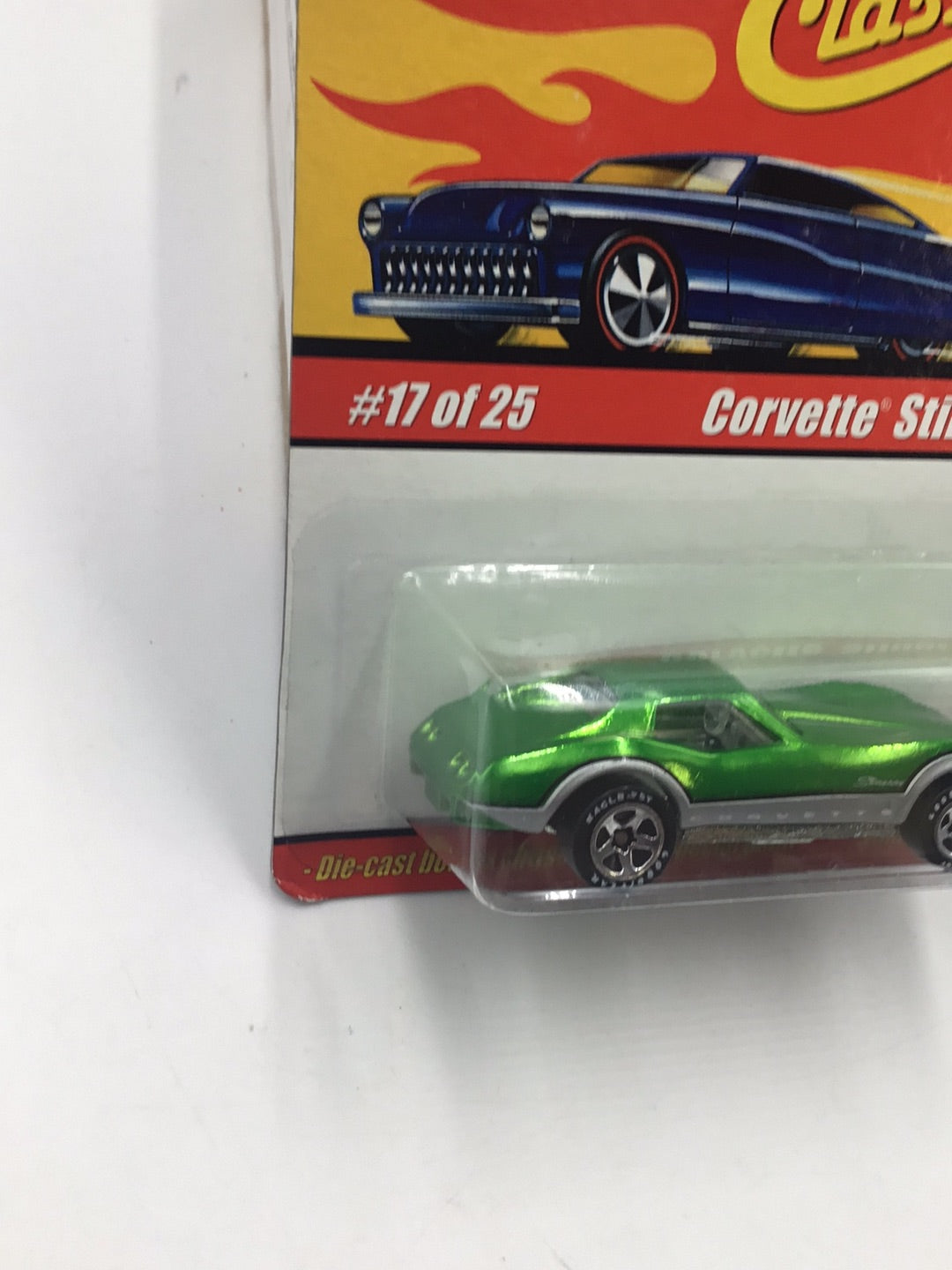 Hot wheels classics series 1 #17 Corvette Stingray 154G