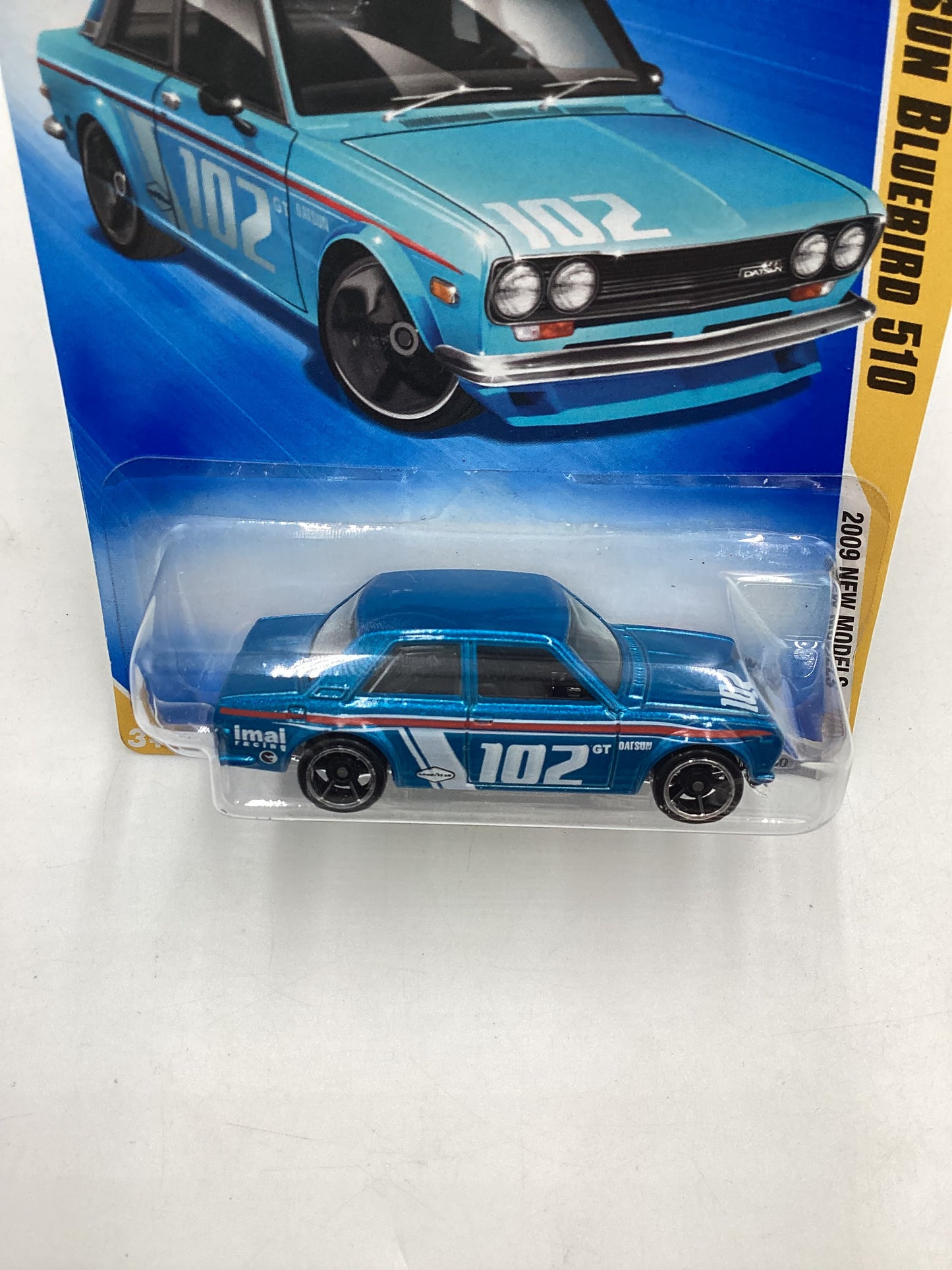 Hot Wheels 2009 037/190 Datsun Bluebird 510