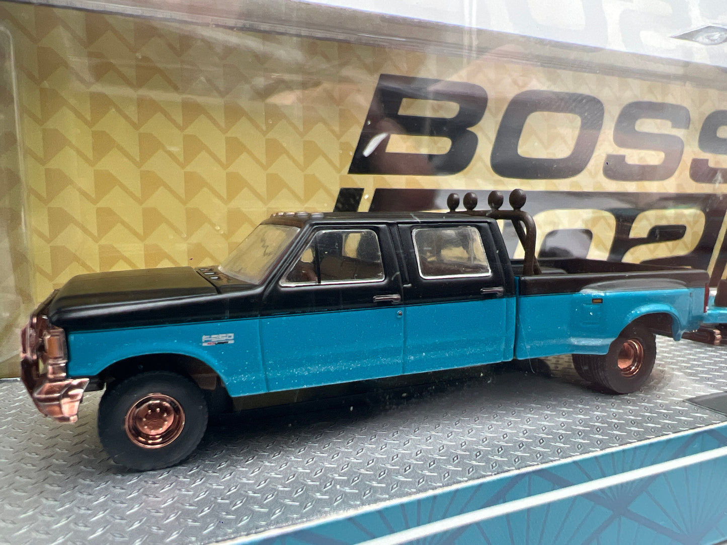 M2 Machines R99 Auto Haulers CHASE 1970 Ford Mustang Custom & 1990 Ford F-350 Dually