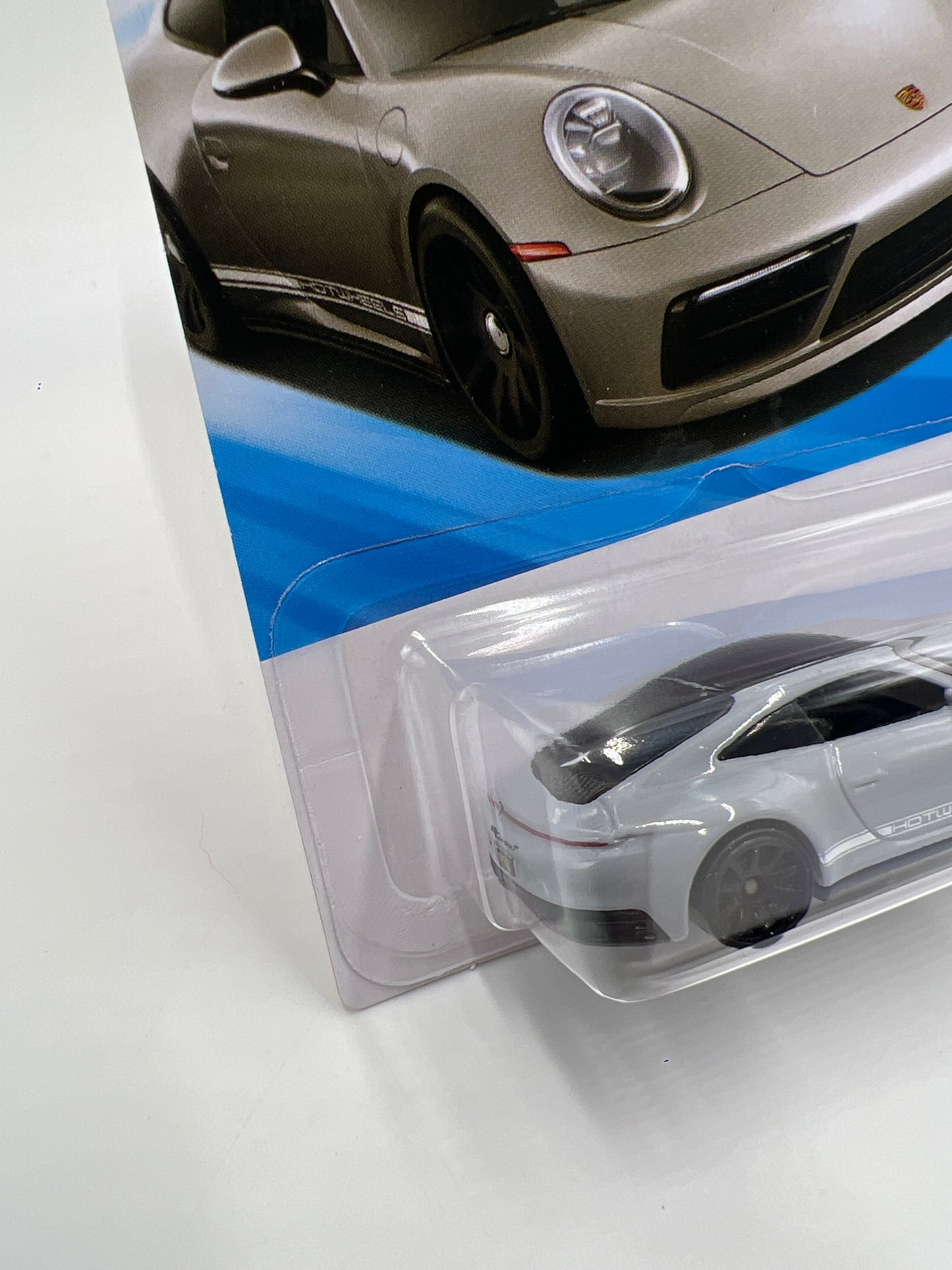 2026 Hot Wheels A Case Factory Fresh #15 Porsche 911 Carrera T Gray 99C