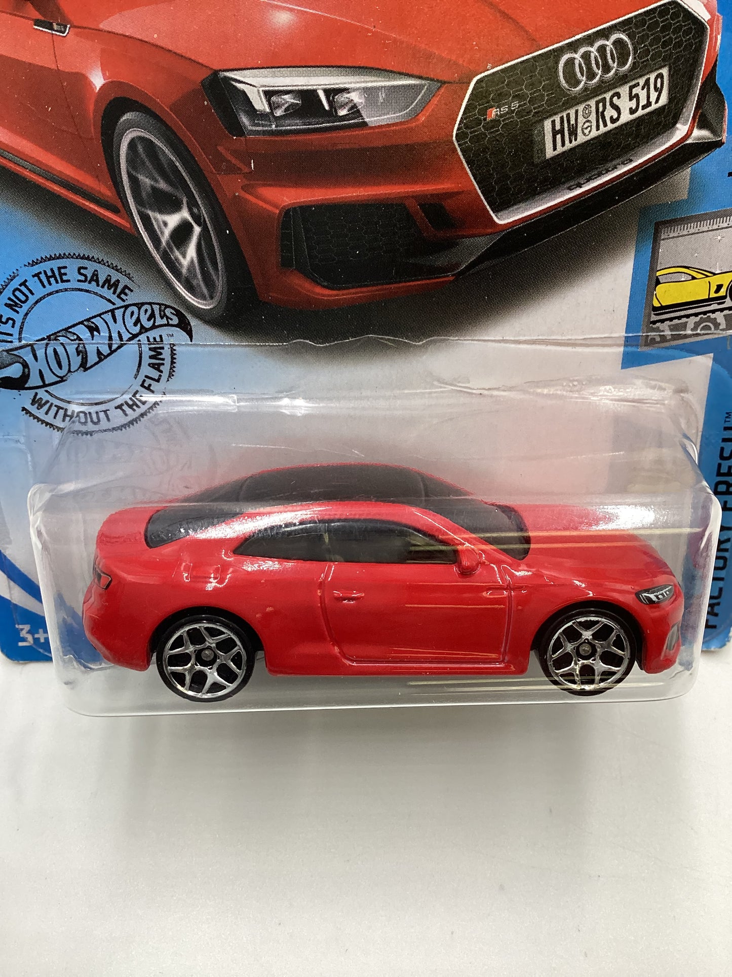 2019 Hot Wheels #225 Audi RS 5 Coupe Red 108C