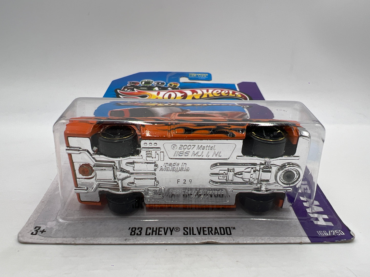 2013 Hot Wheels Showroom #166 83 Chevy Silverado Orange W/Protector