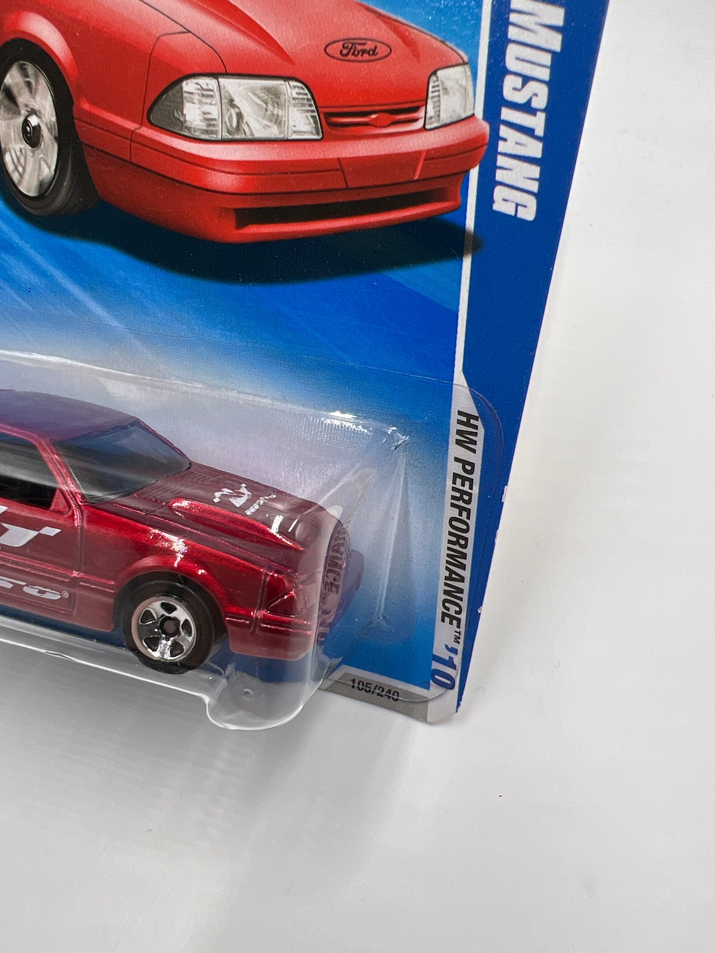 2010 Hot Wheels Performance #105 92 Ford Mustang Red 20A