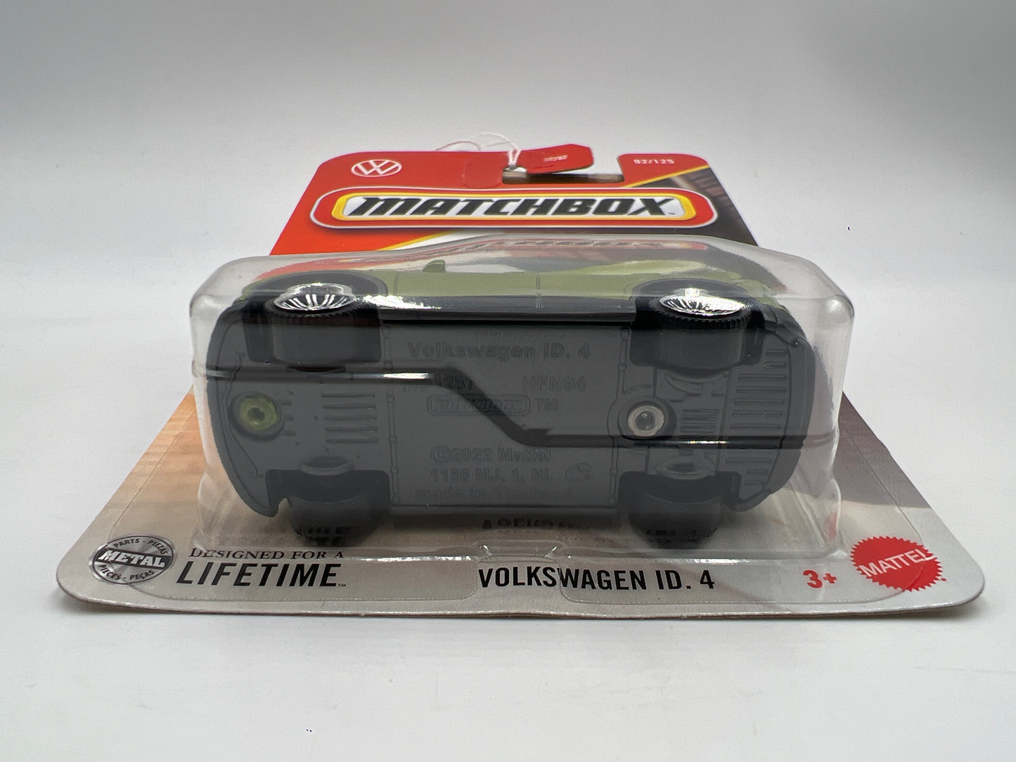 2025 Matchbox #92 Volkswagen ID.4 Green 214E