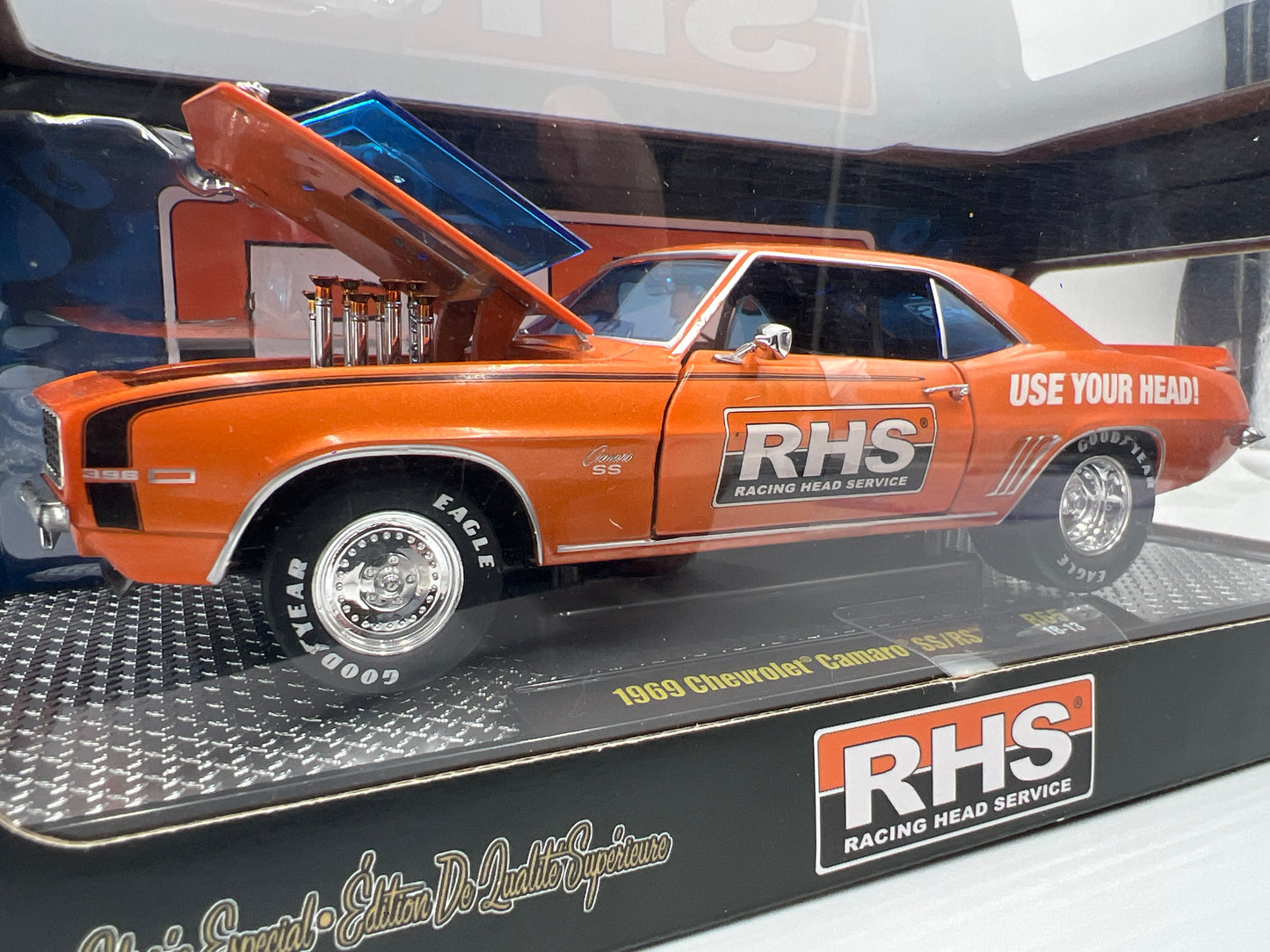 M2 Machines 1/24 Premium Edition RHS 1969 Chevrolet Camaro SS/RS Orange R65