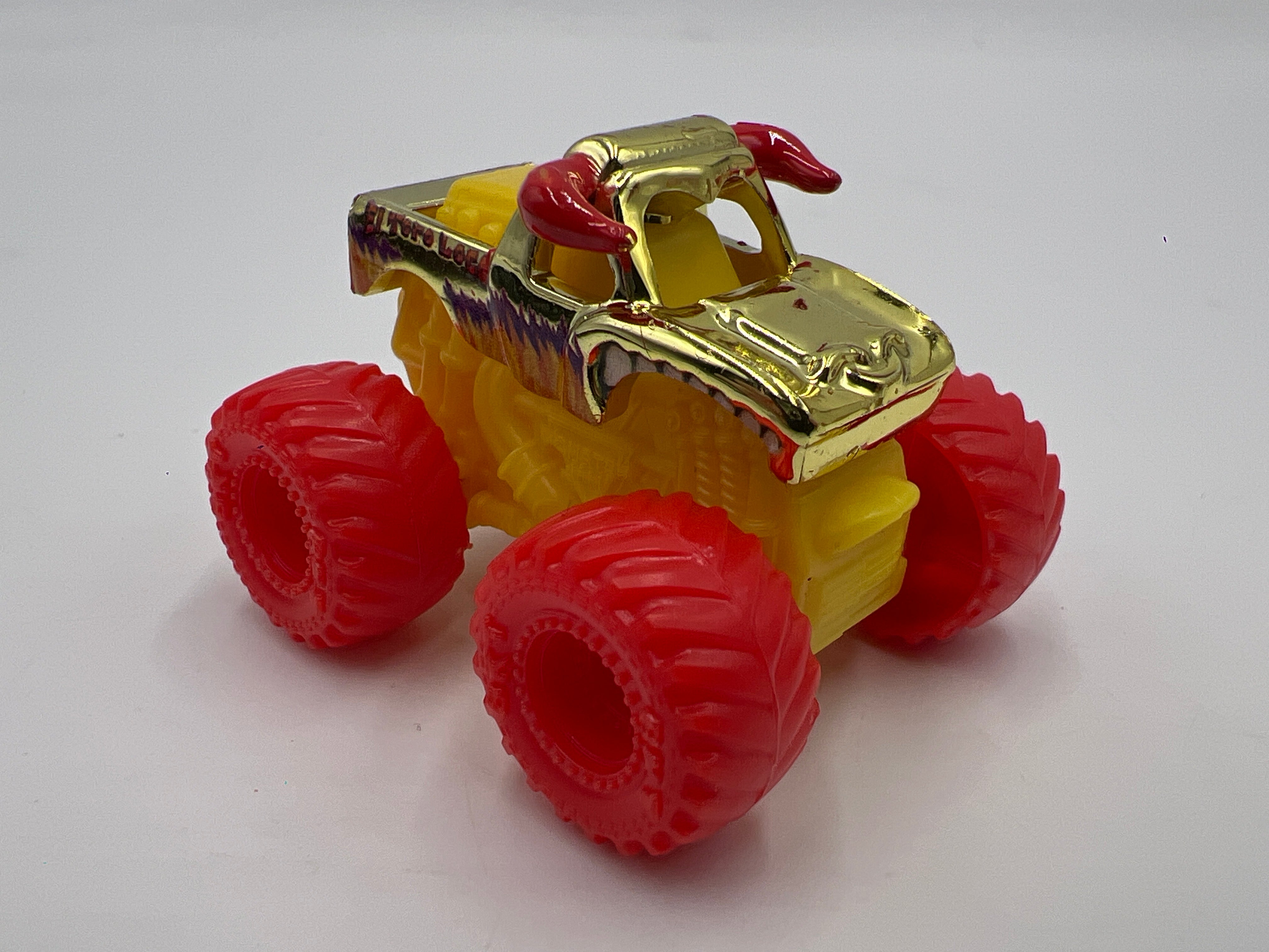 Monster Jam Mini Series 17 #151 El Toro Loco Gold Chase