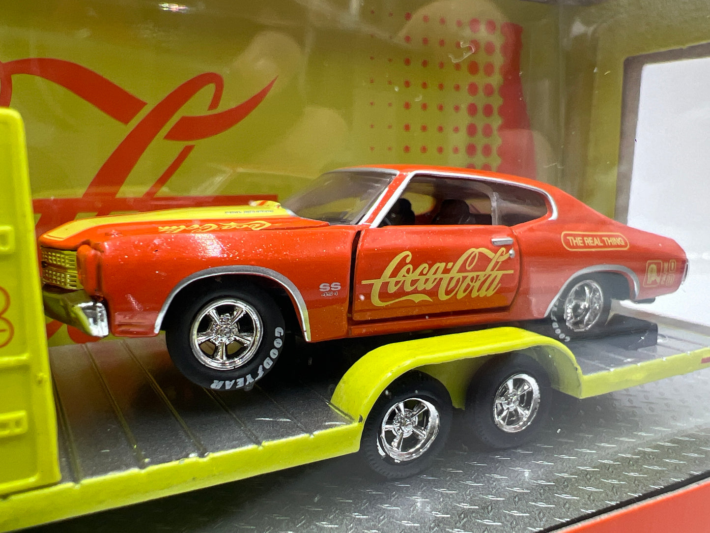 M2 Machines Auto Haulers TW43 Coca Cola 1958 Chevrolet Apache Cameo Truck & 1970 Chevelle SS 454
