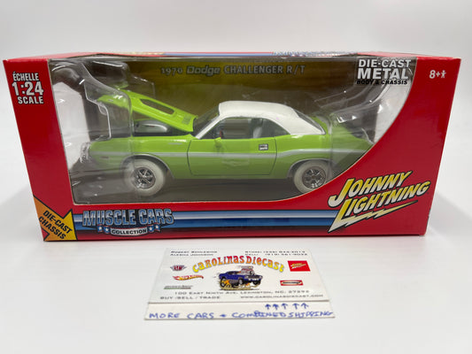 Johnny Lightning 1:24 Scale White Lightning Chase 1970 Dodge Challenger R/T Green VHTF