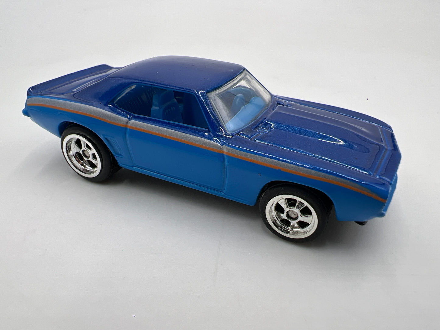 Hot Wheels Larrys Garage Premium 69 Camaro Blue Loose