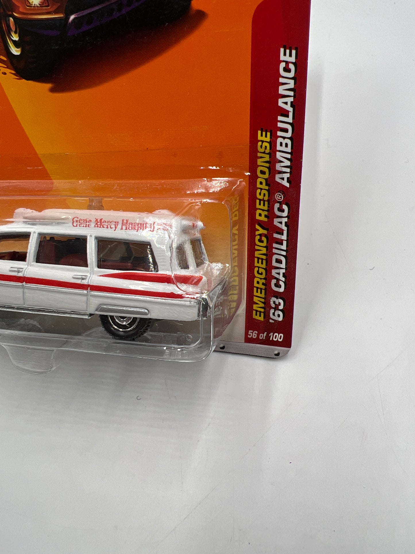 Matchbox 2009 Emergency Response 63 Cadillac Ambulance #56