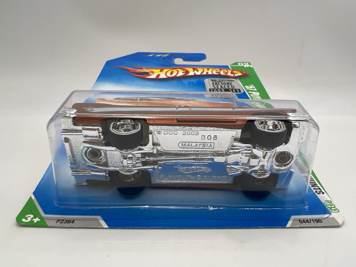 2009 Hot Wheels Factory Sealed Super Treasure Hunt #52 55 Chevy Pink W/Protector