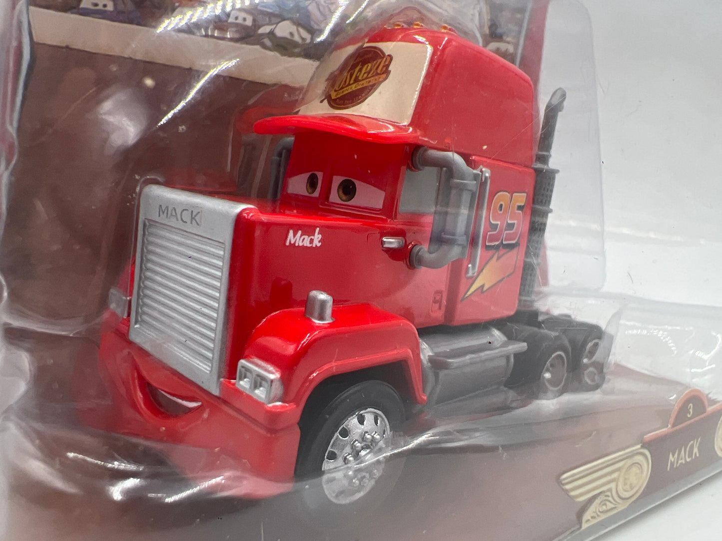 Disney Pixar The World Of Cars #3 Mack 142i