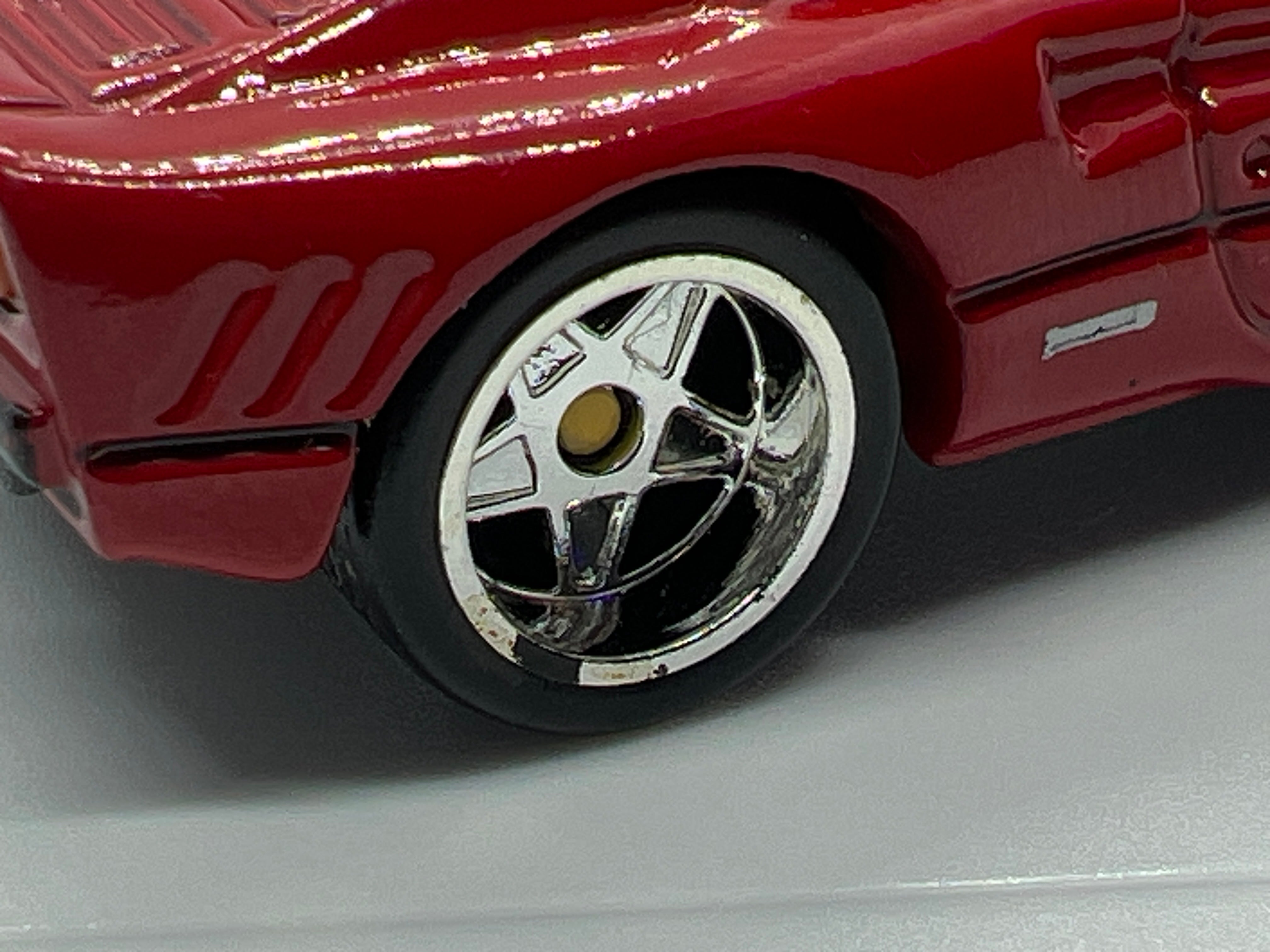 ホットウィール フェラーリ 288 GTO フィルズ ガレージ シリーズ Hot Wheels Premium Phils Garage CHASE Ferrari 288 GTO Silver Loose