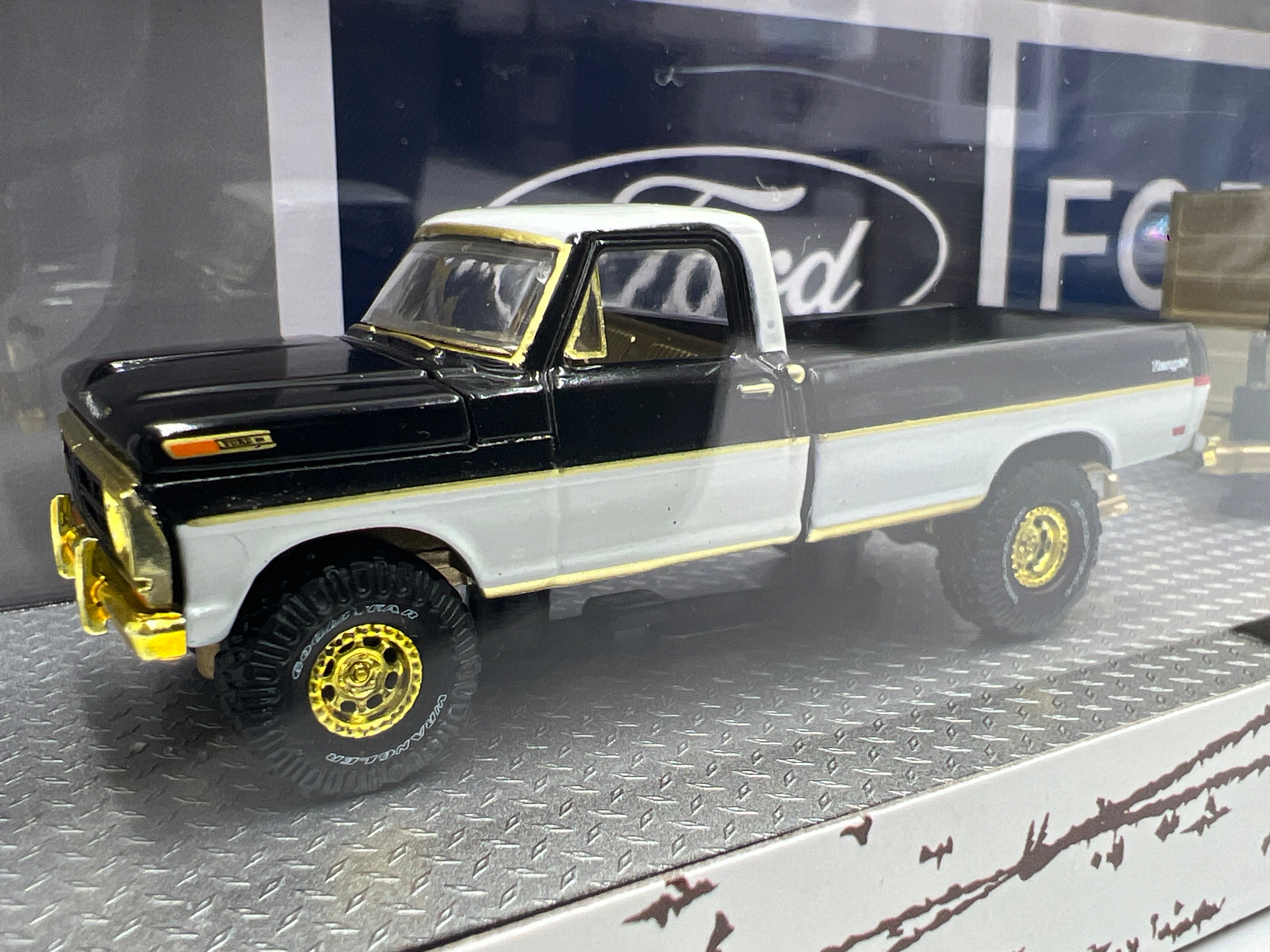 M2マシーン 1969 フォード F-250 & ベリータンカー M2 Machines 1:64 1969 Ford F-100 Ranger 4x4 R93 25-51 | eBay