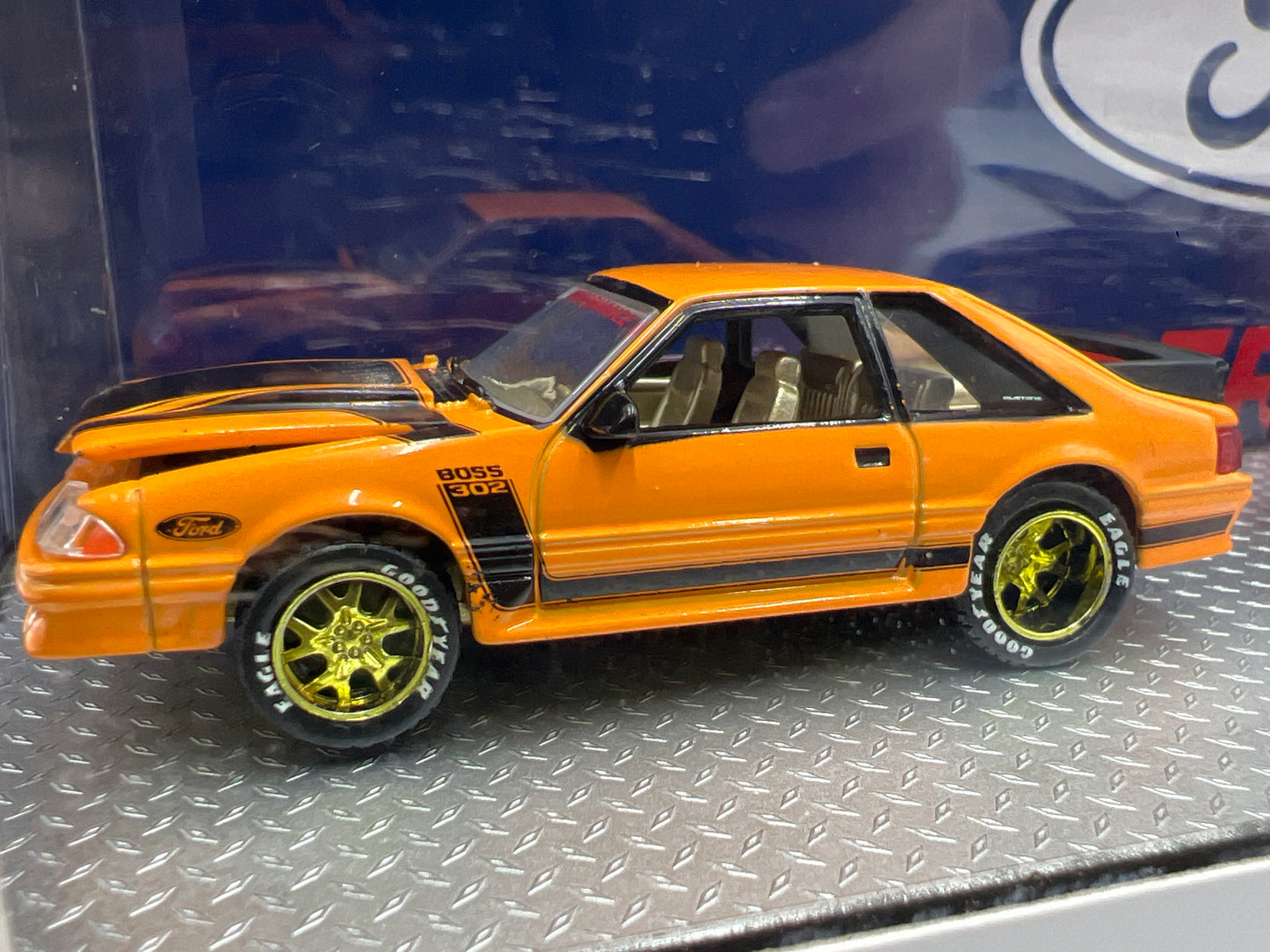 M2 Machines Auto Haulers Walmart Exclusive CHASE 1987/1988 Ford Mustang GT Custom S38