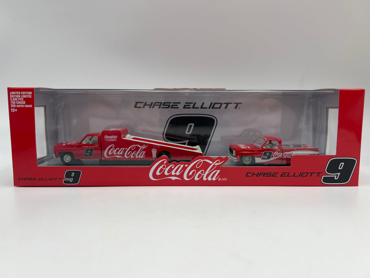 M2 Machines Haulers S04 CHASE Coca Cola Chase Elliot 1973 Wedge Truck & 1973 Chevrolet Cheyenne Super 10