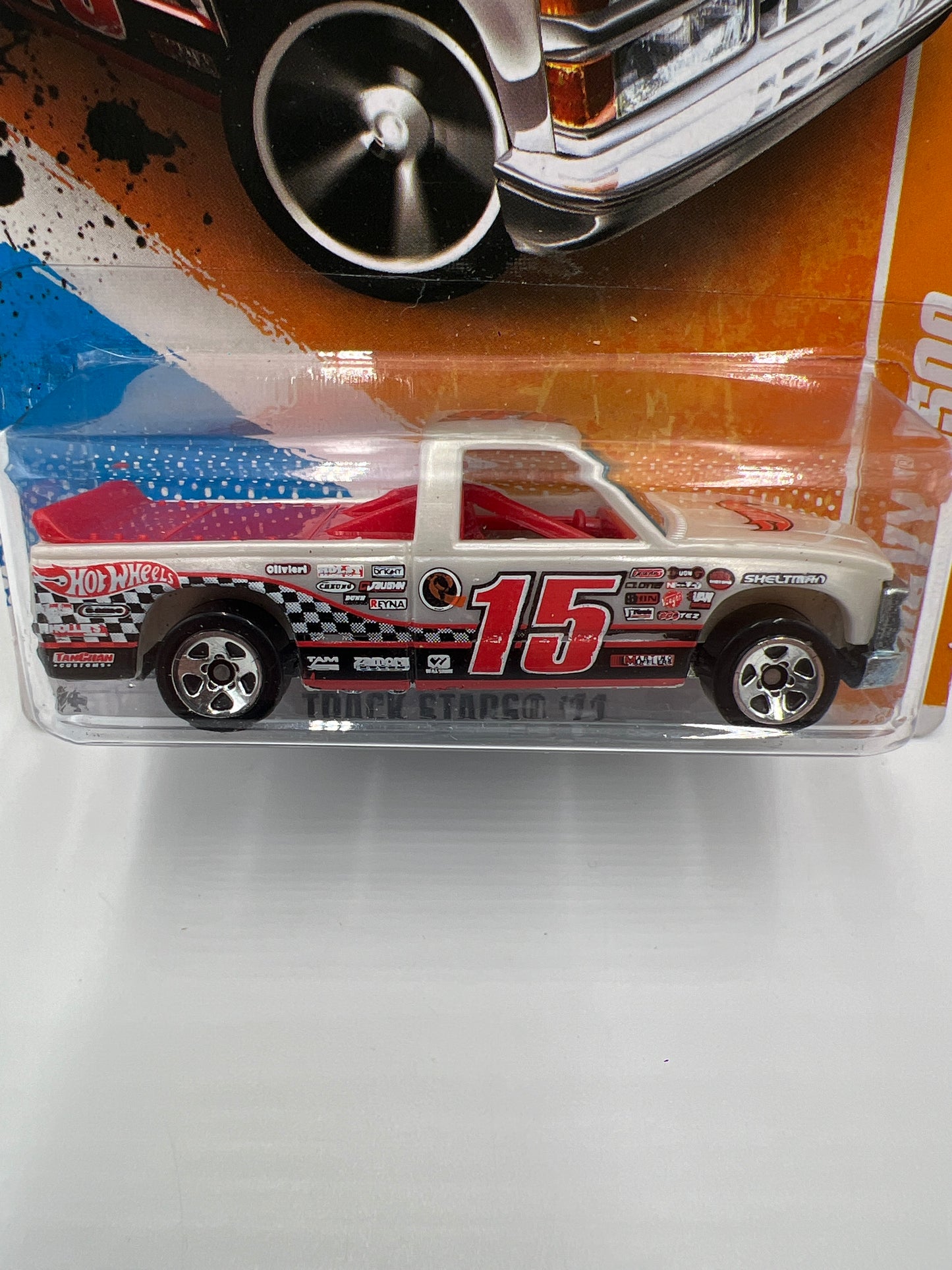2011 Hot Wheels Track Stars #78 Chevy 1500 White 13B