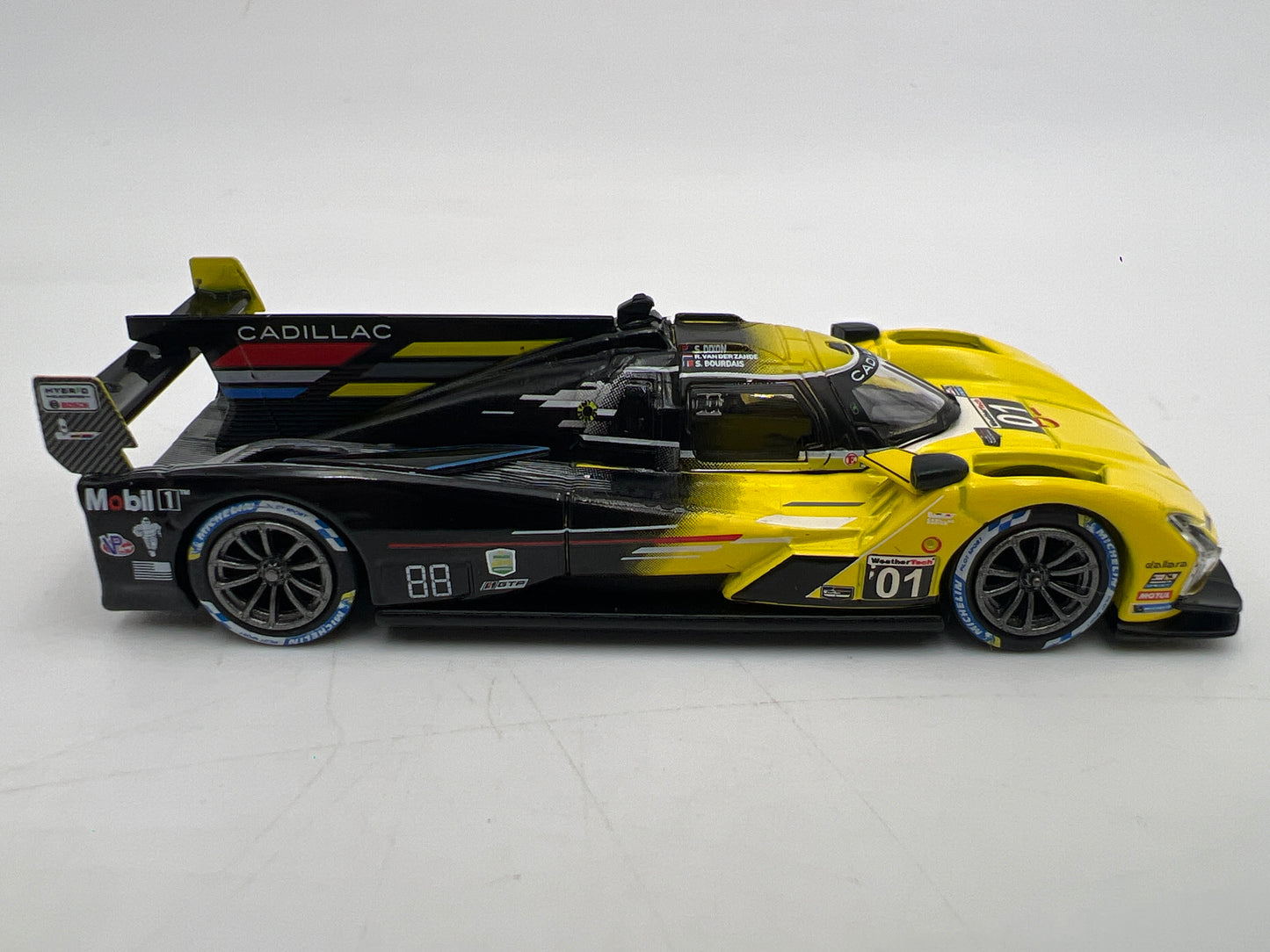 Mini GT #708 Cadillac V-Series.R #01 2023 IMSA Daytona 24 Hrs 3rd Place Cadillac Racing