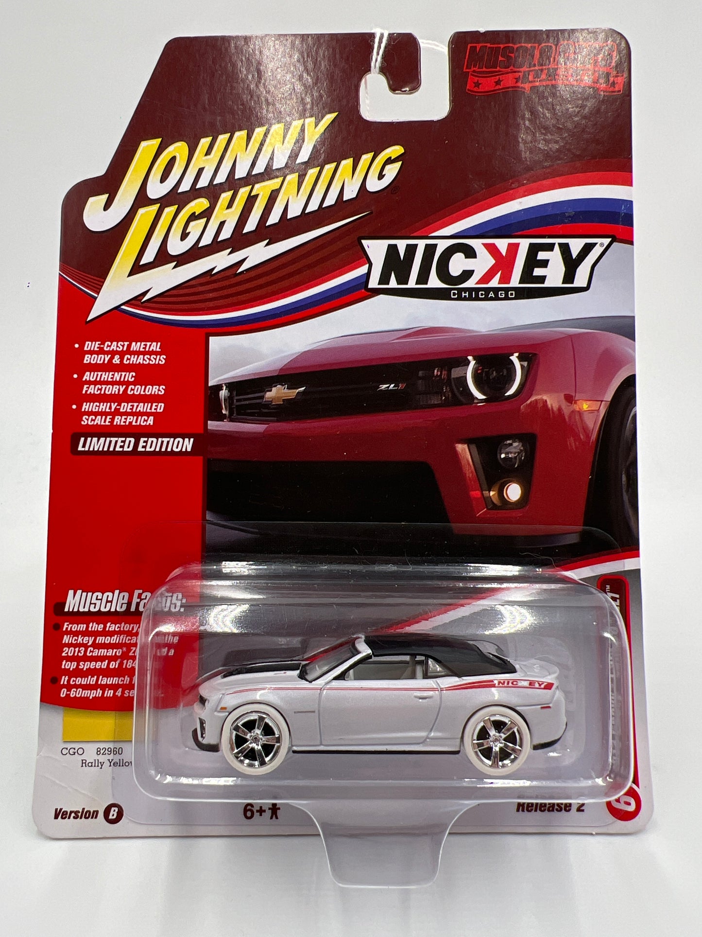 Johnny Lightning 2013 Chevy Camaro ZL1 Nickey White Lightning Chase
