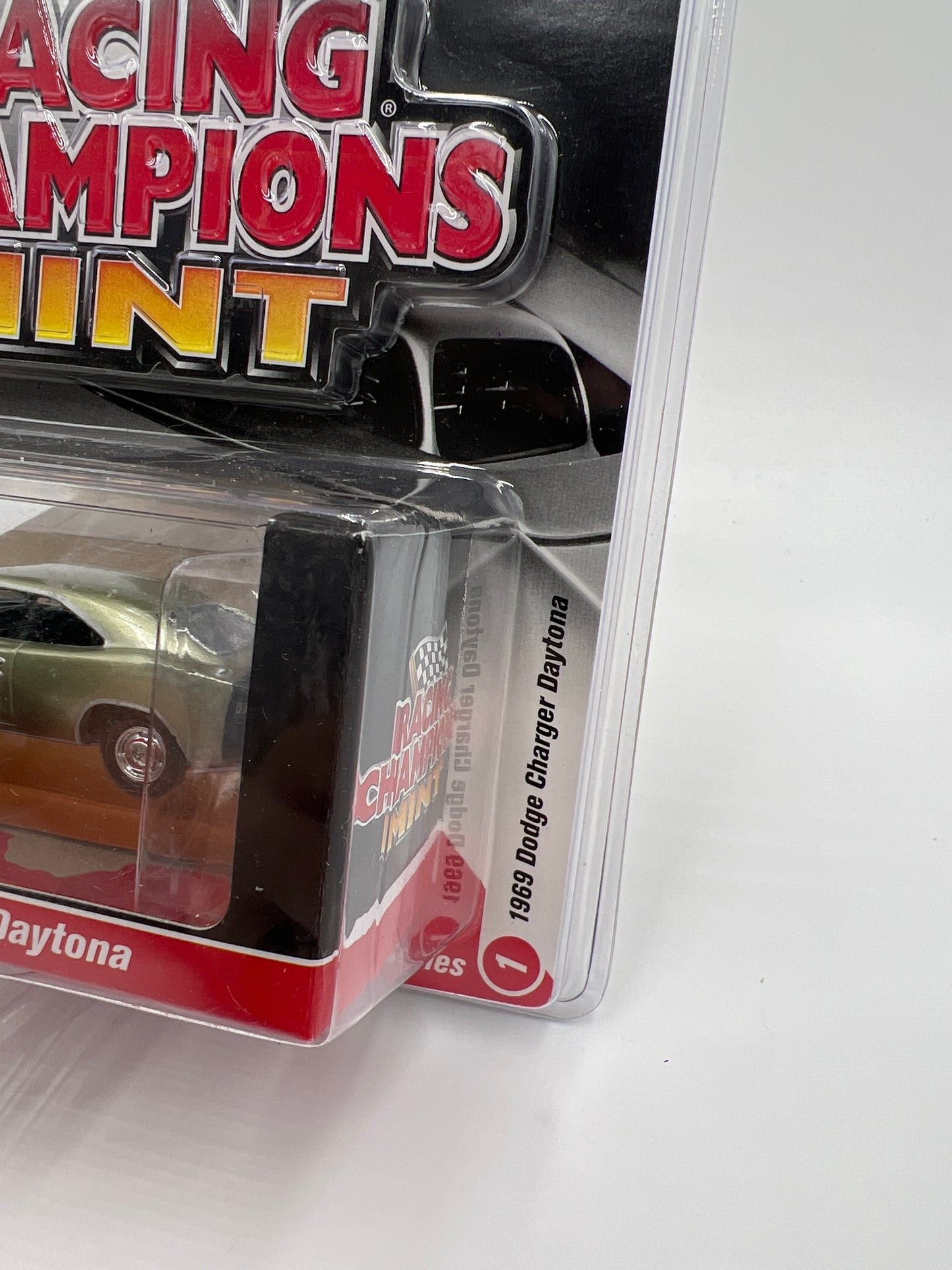 2016 Racing Champions Mint #1 1969 Dodge Charger Daytona Green 180i