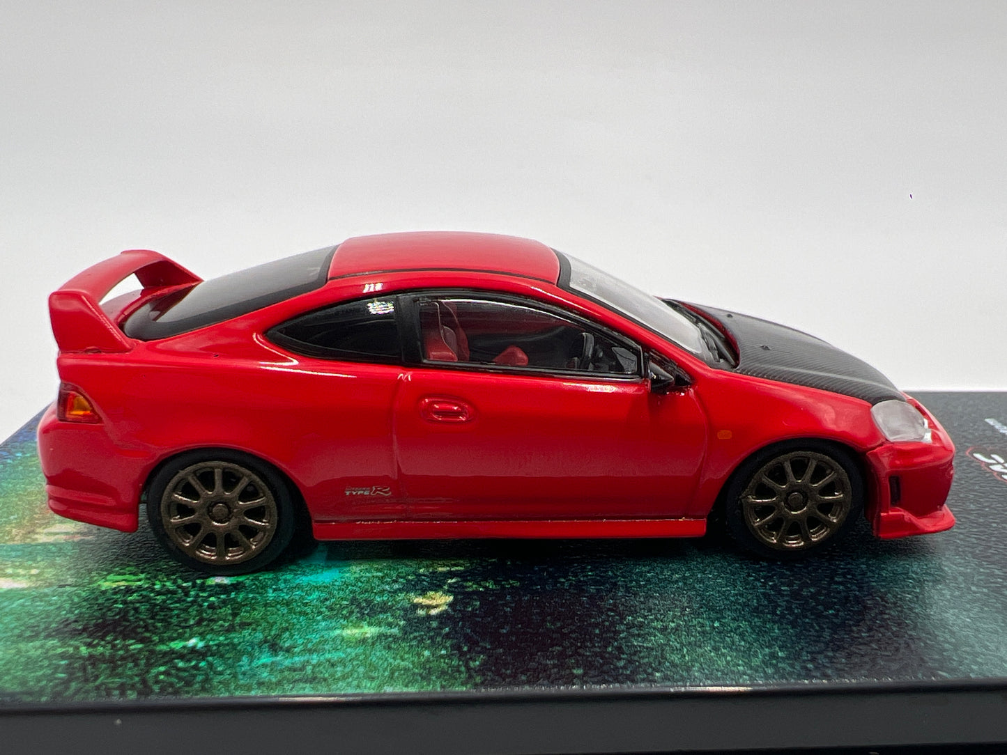 Tarmac Works x Road 64 Honda Integra Type R DC5 Custom Red