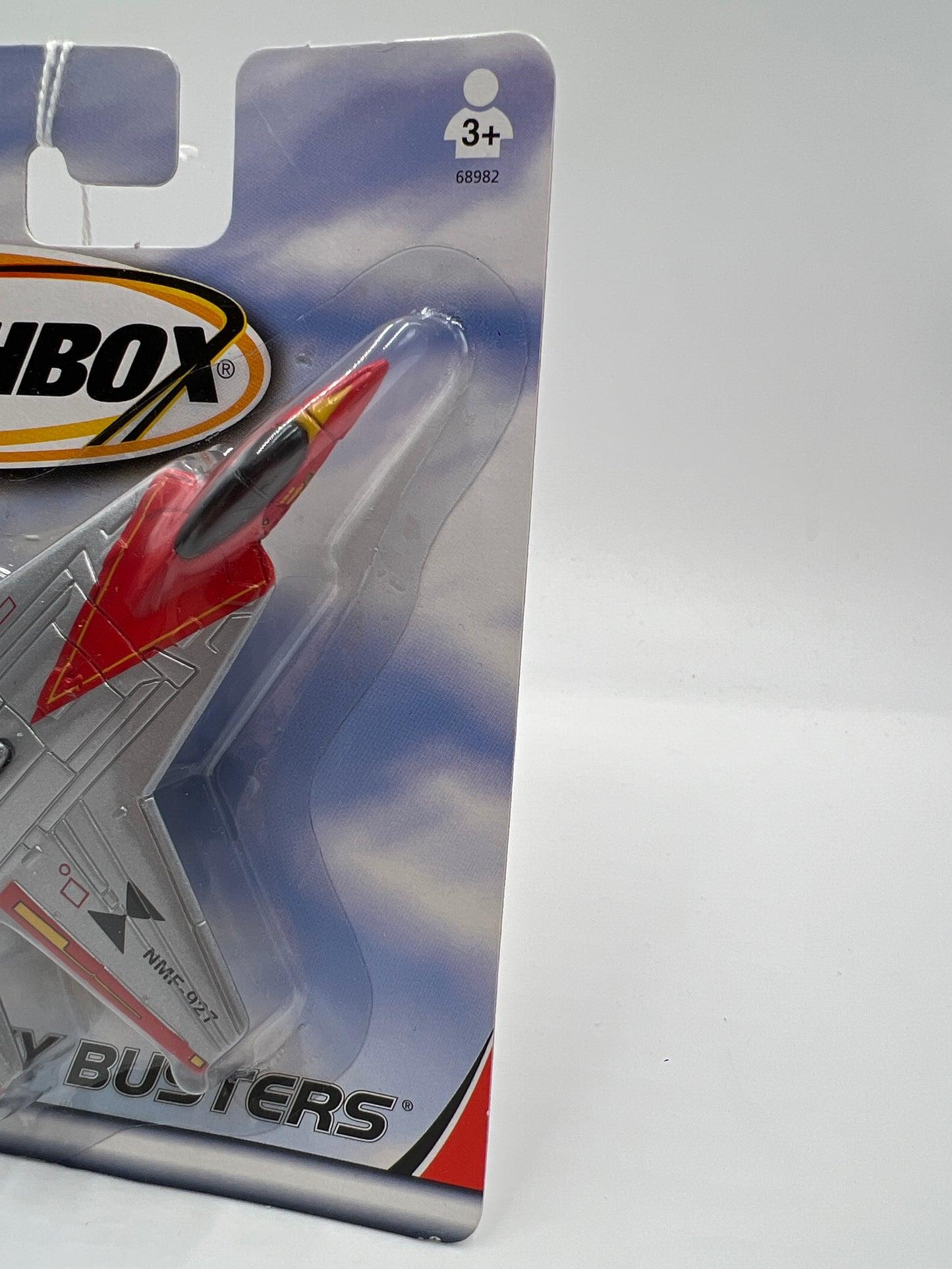 Matchbox Sky Busters Stealth Fighter NMF-927 Silver/Red OO7