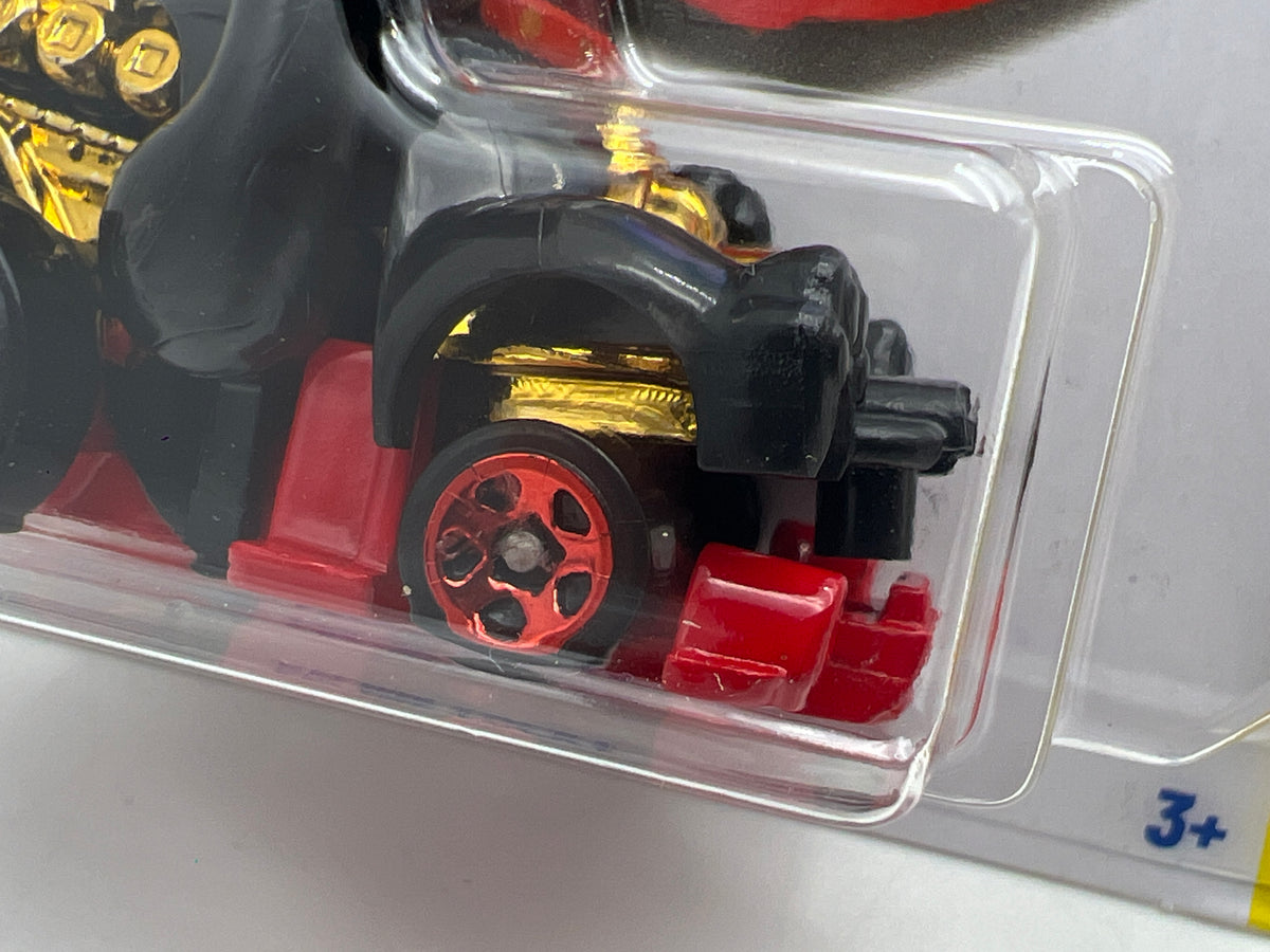 2026 Hot Wheels P Case #92 ERROR Unspun On Card Feline Lucky Black W/Protector