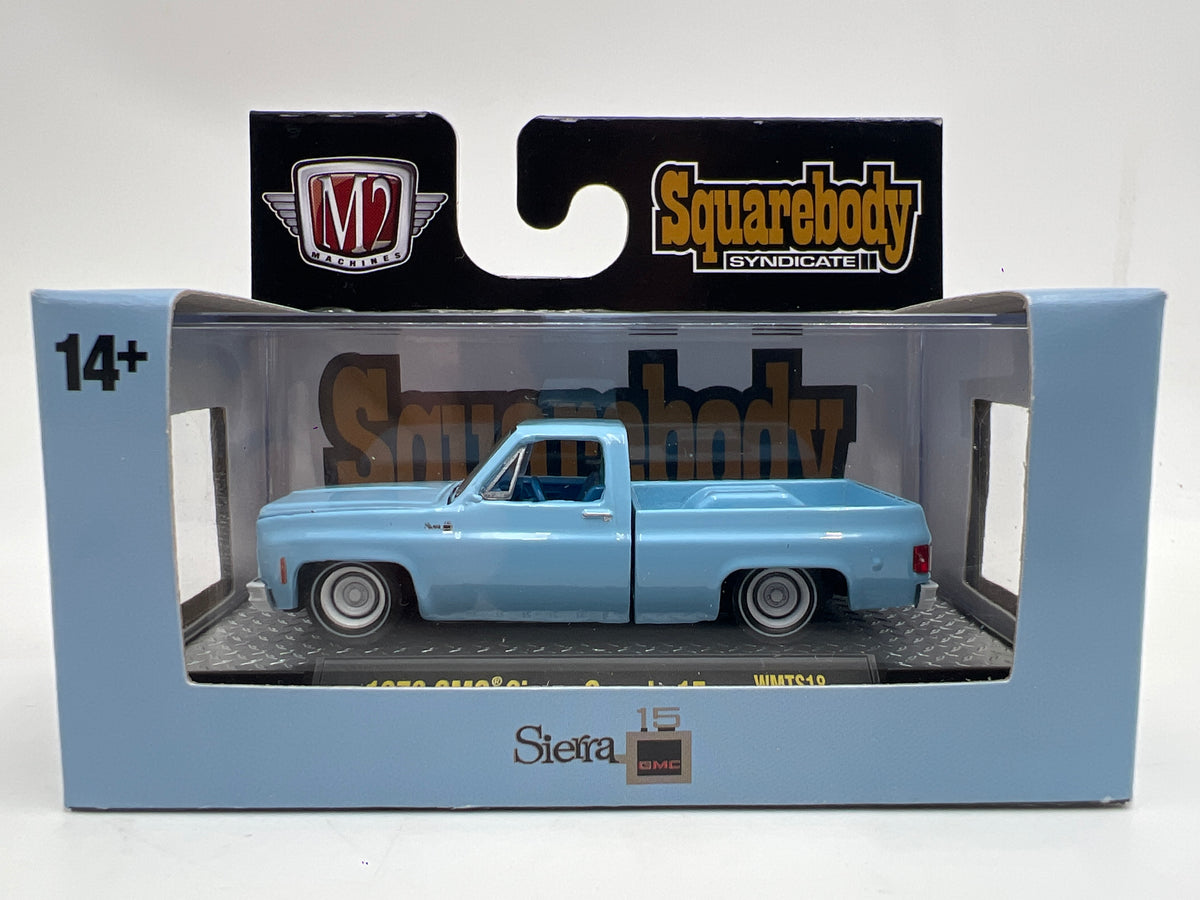 M2 Machines WMTS18 Squarebody Syndicate 1978 GMC Sierra Grande 15 Light Blue