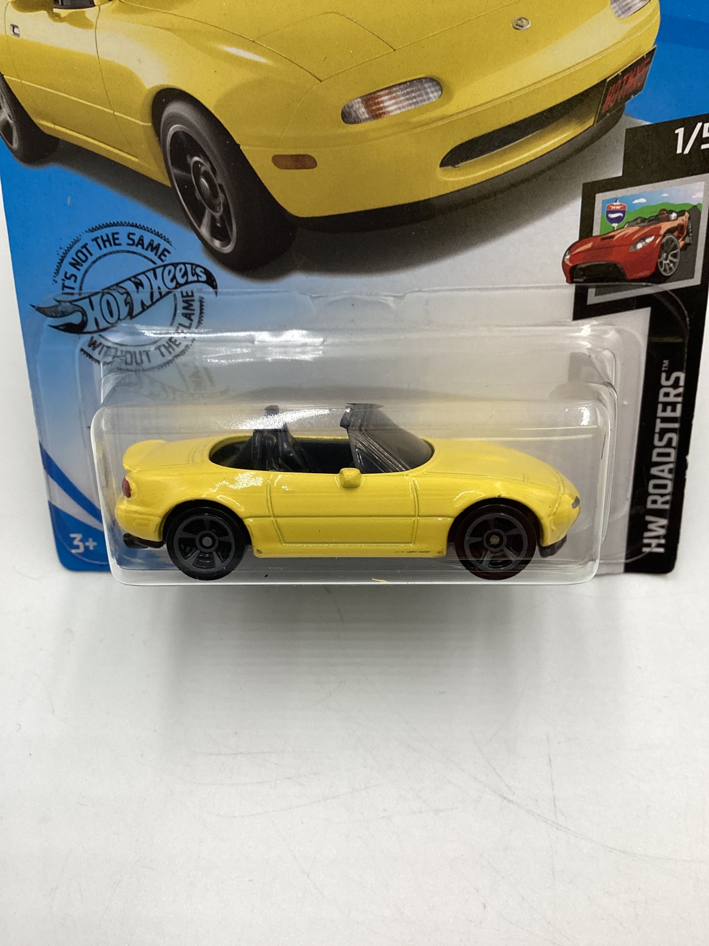 2020 Hot wheels Roadsters  #208 91 Mazda MX-5 Miata Yellow