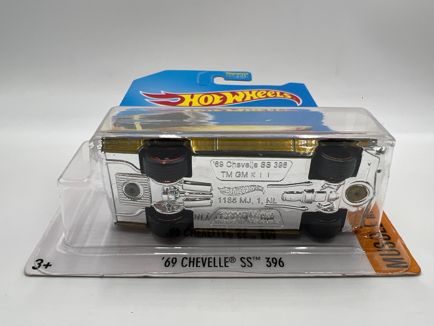 2017 Hot Wheels Super Treasure Hunt 69 Chevelle SS 396 Gold W/Protector