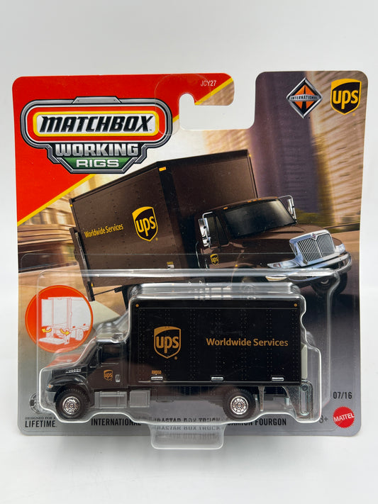 Matchbox Working Rigs #7 UPS International Durastar Box Truck
