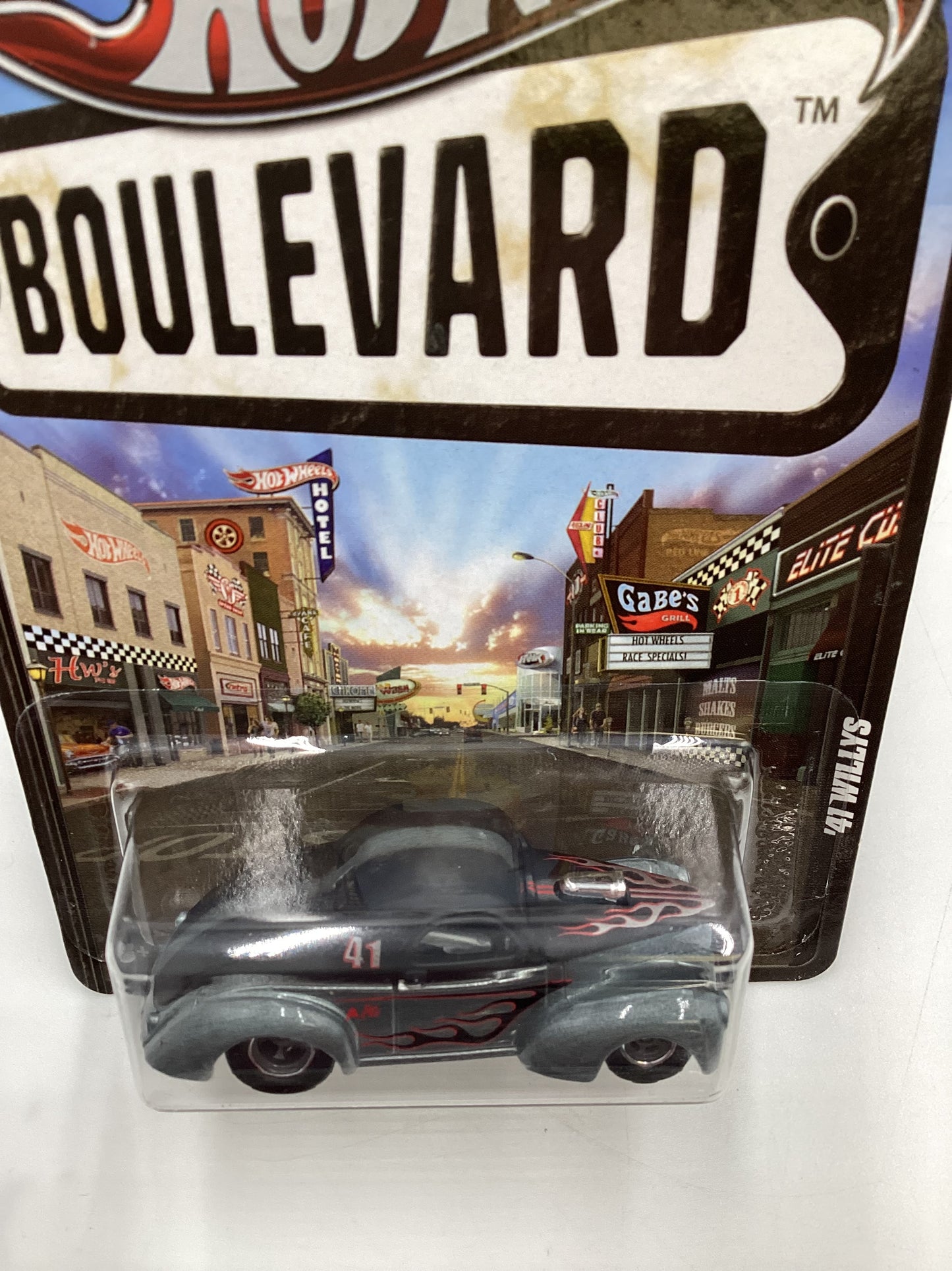 Hot Wheels Boulevard Legends 41 Willys Gray/Silver SR