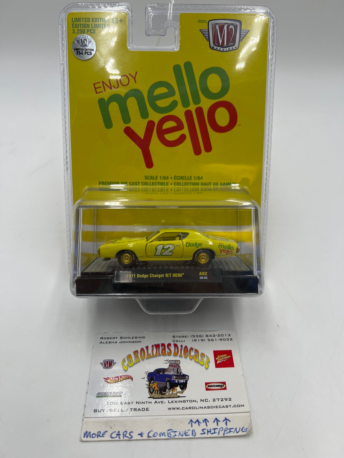 M2 Machines Mello Yello 1971 Dodge Charger R/T Hemi A02 CHASE 1/750